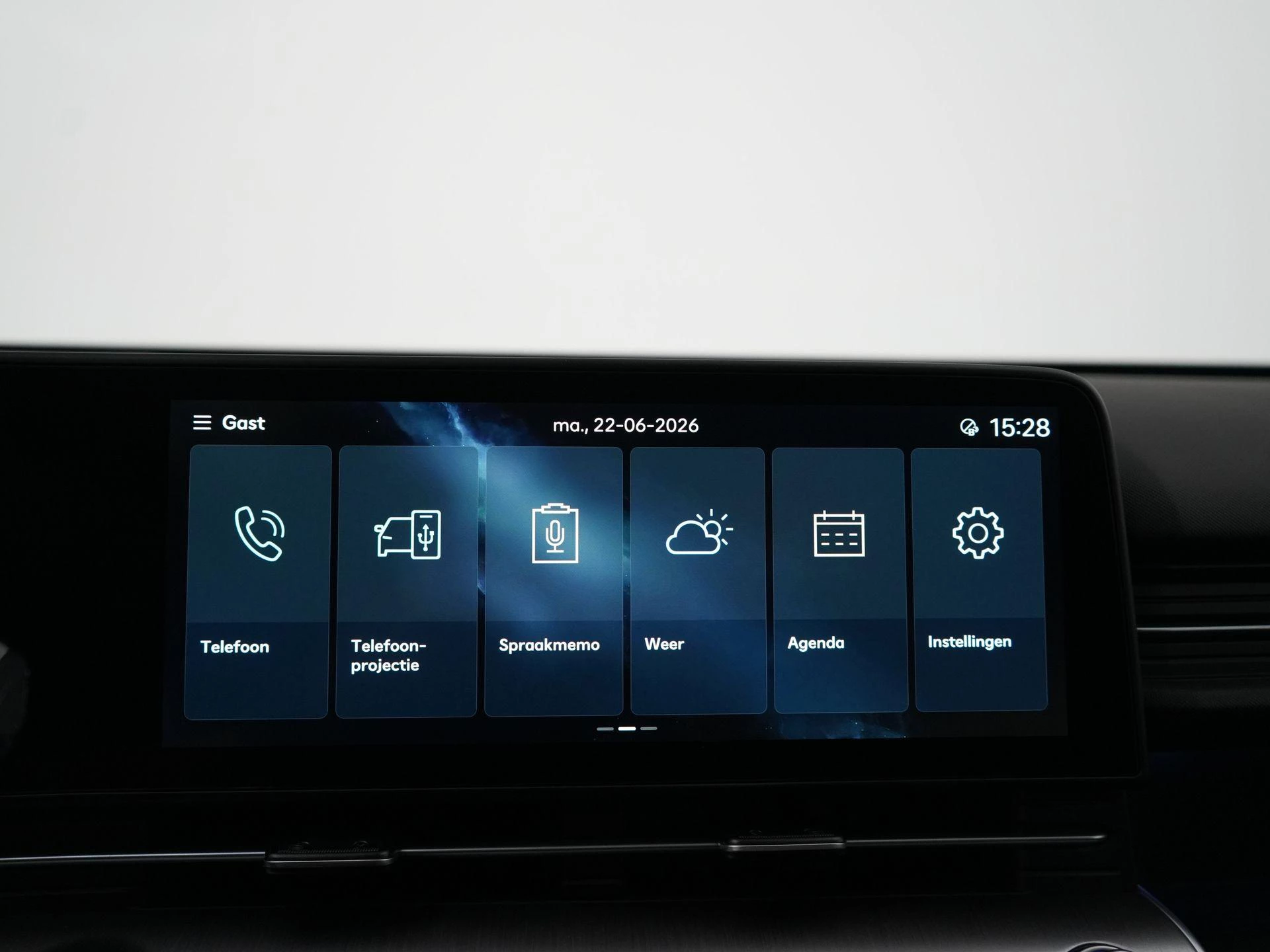 Hyundai Kona 1.6 GDI HEV Premium Sky