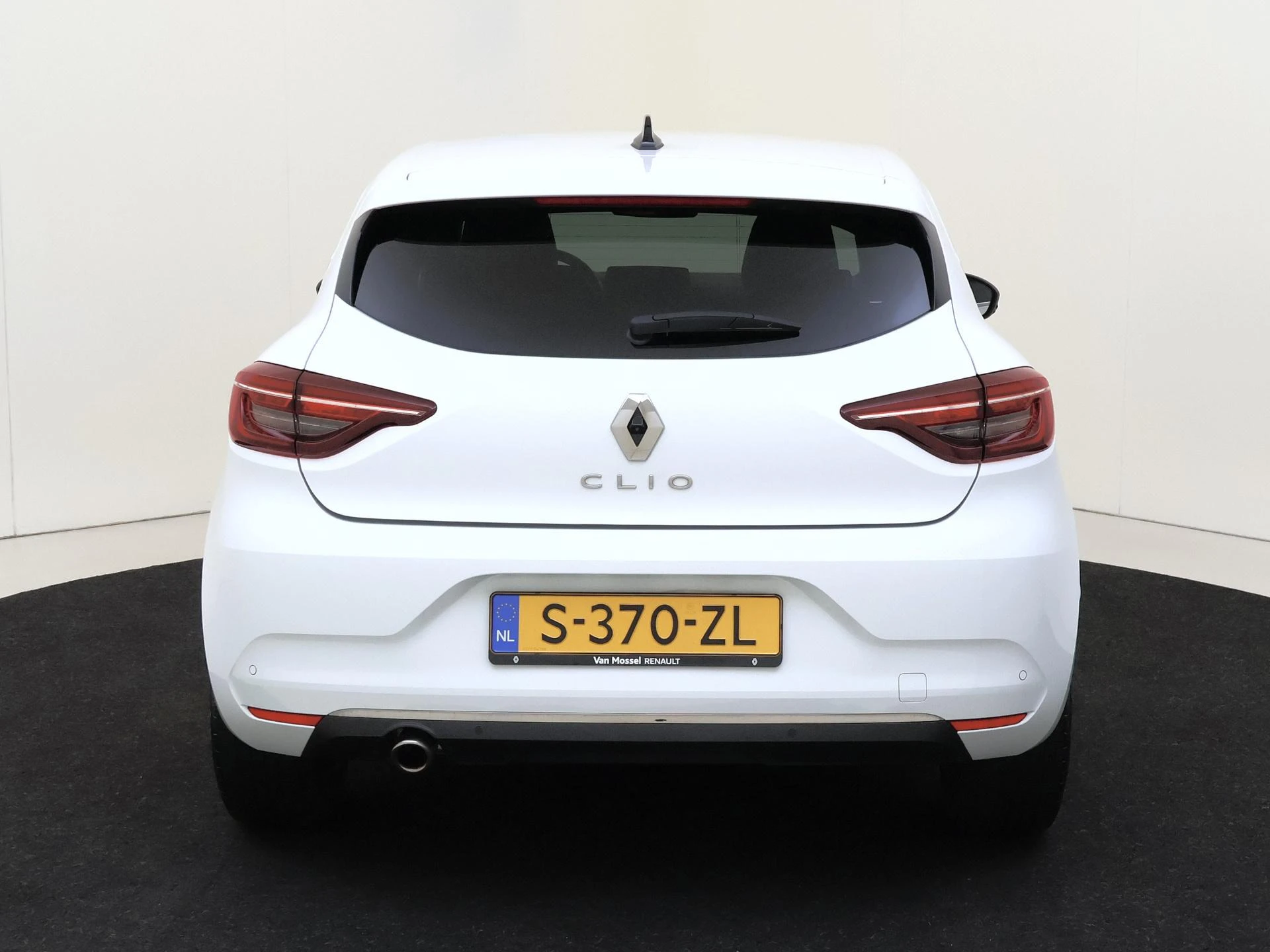 Renault-Clio-image-6