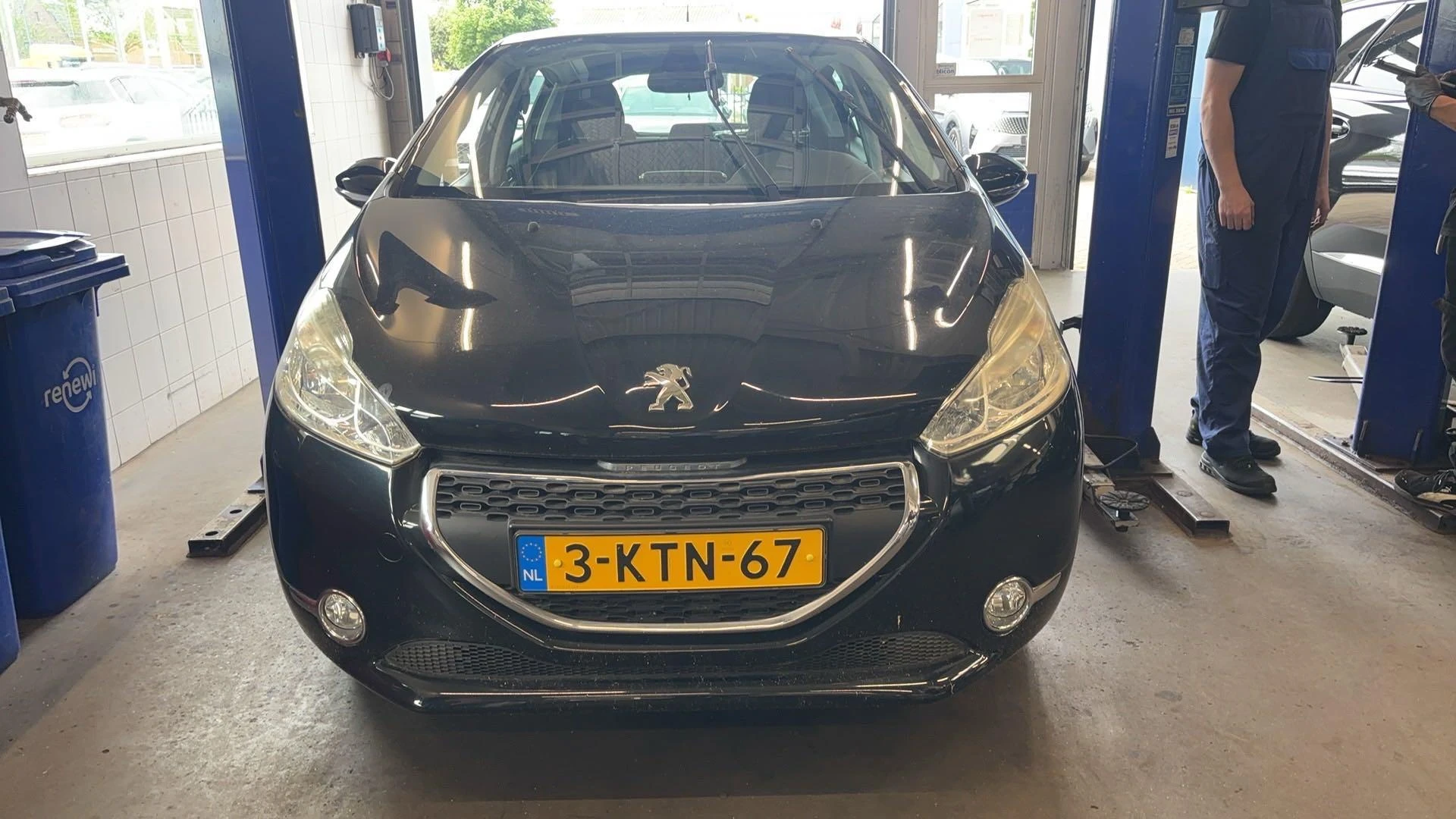 Peugeot-208-image-17