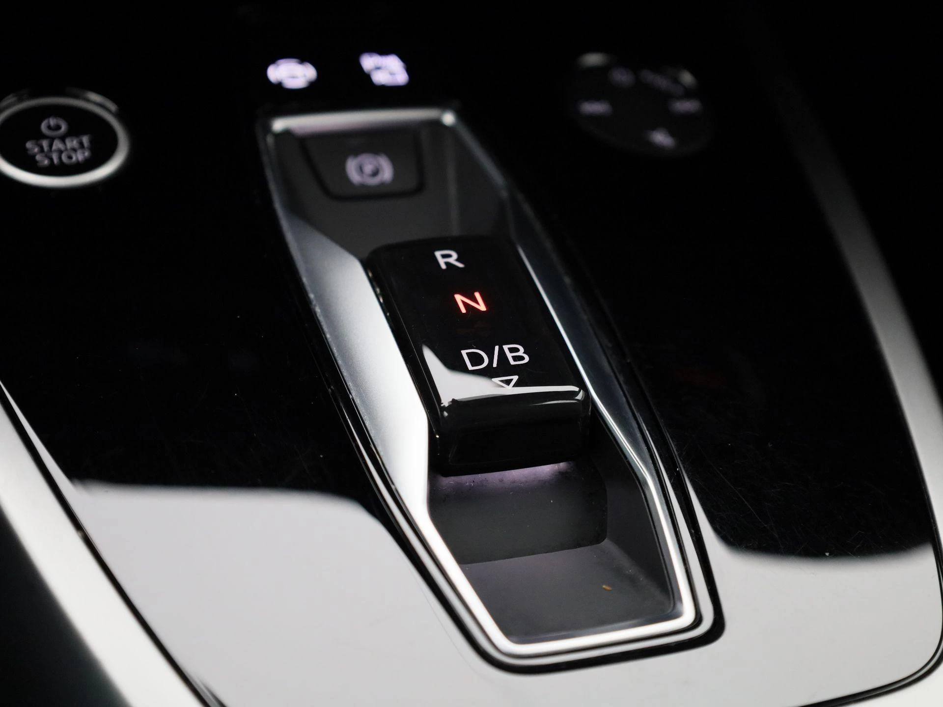 Audi-Q4 Sportback e-tron-image-19