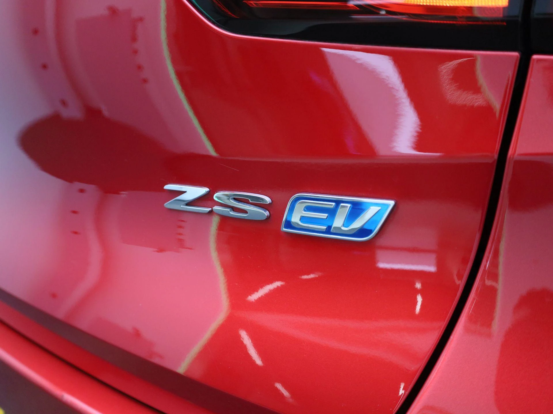 MG-ZS EV-image-32