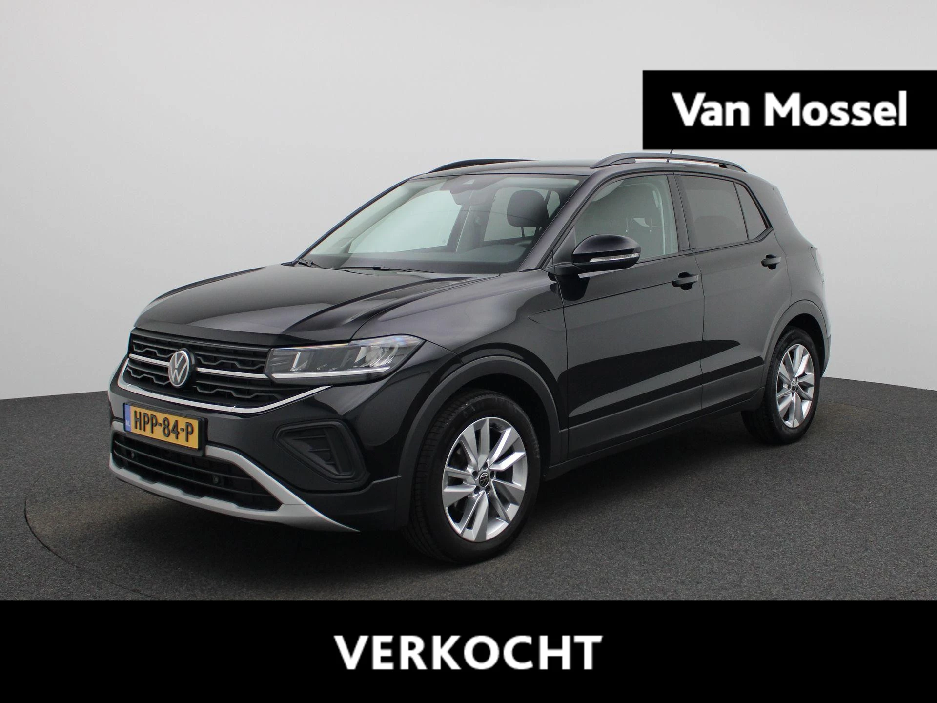 Volkswagen-T-Cross-image-0