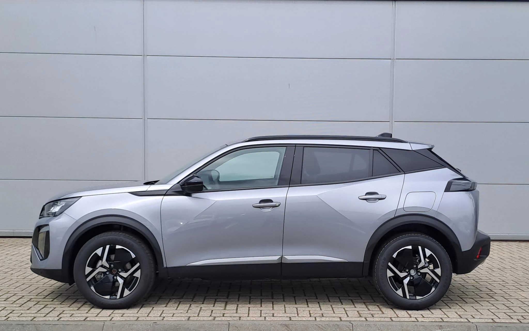 Peugeot-2008-image-4