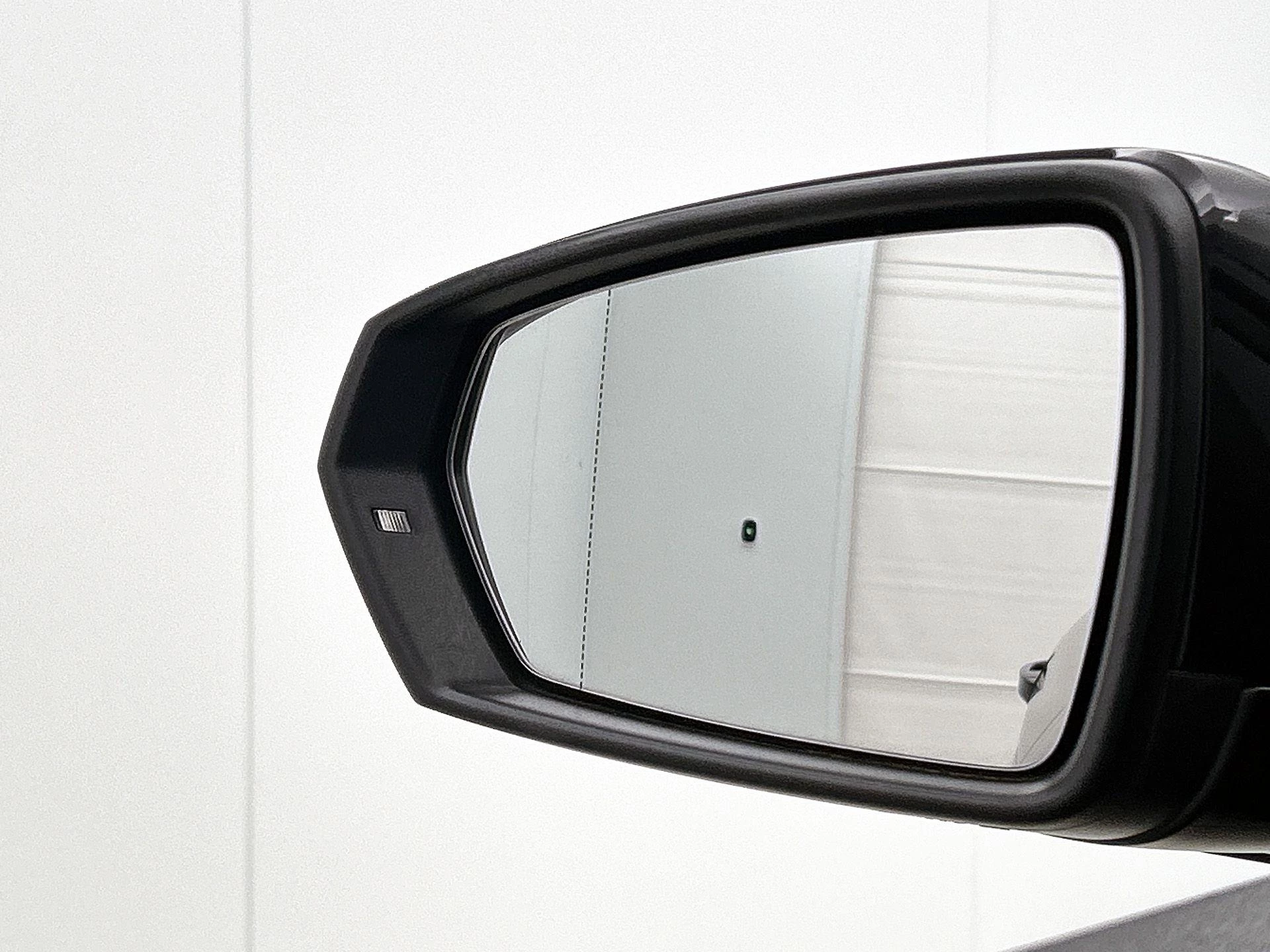 Volkswagen-Polo-image-22