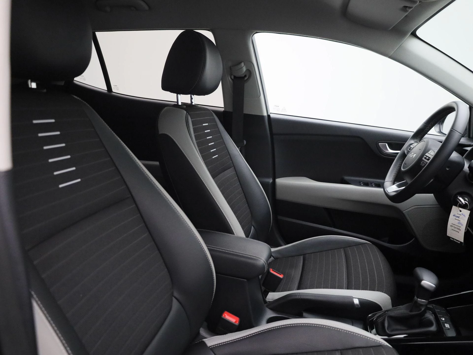Kia-Stonic-image-30