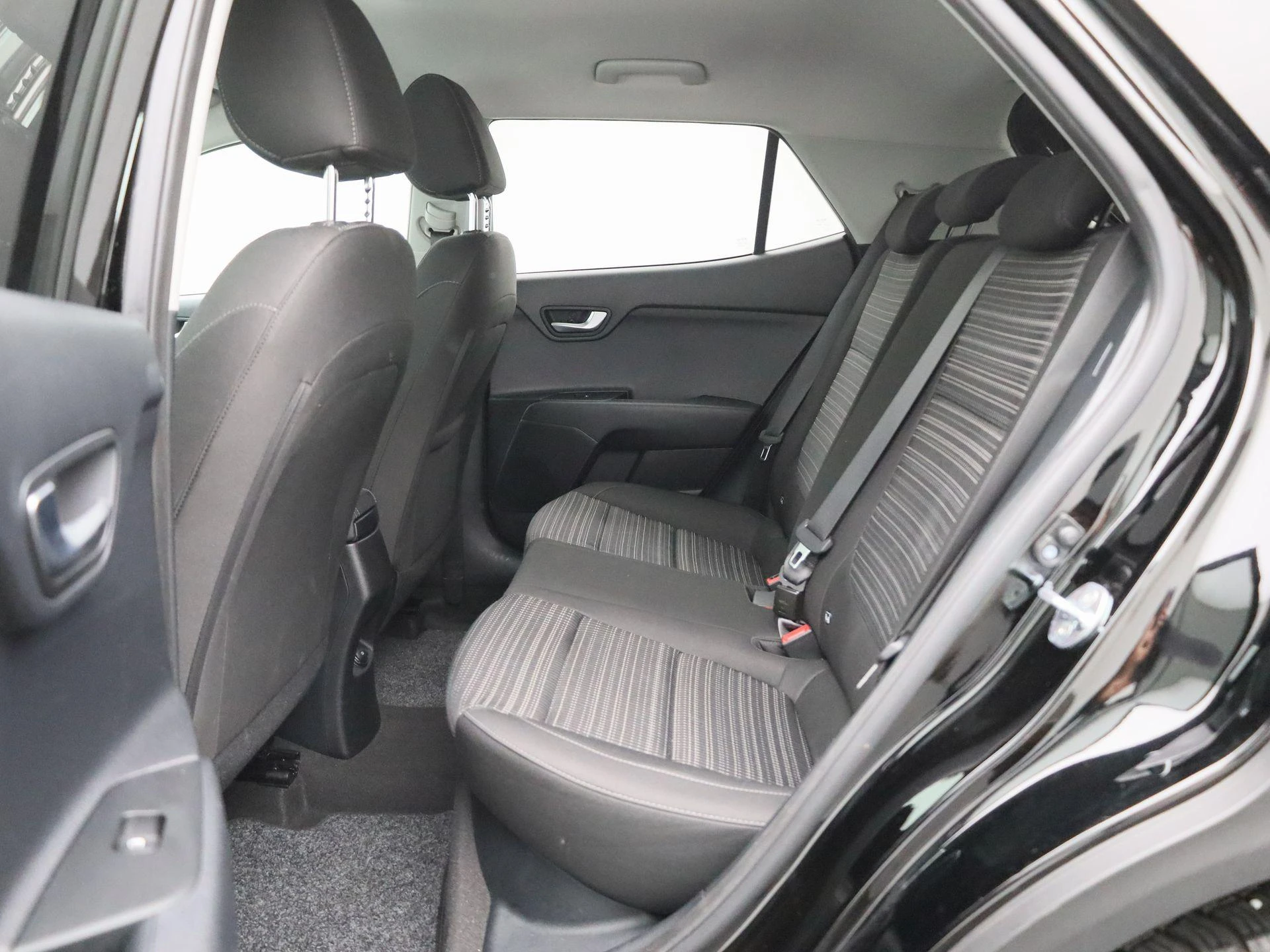 Kia-Stonic-image-14