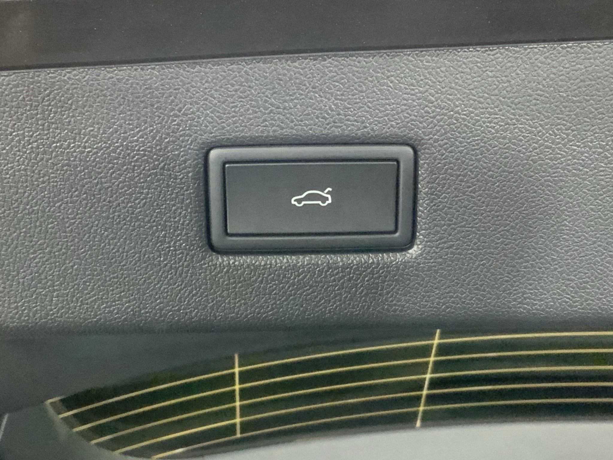 Ford-Explorer-image-17