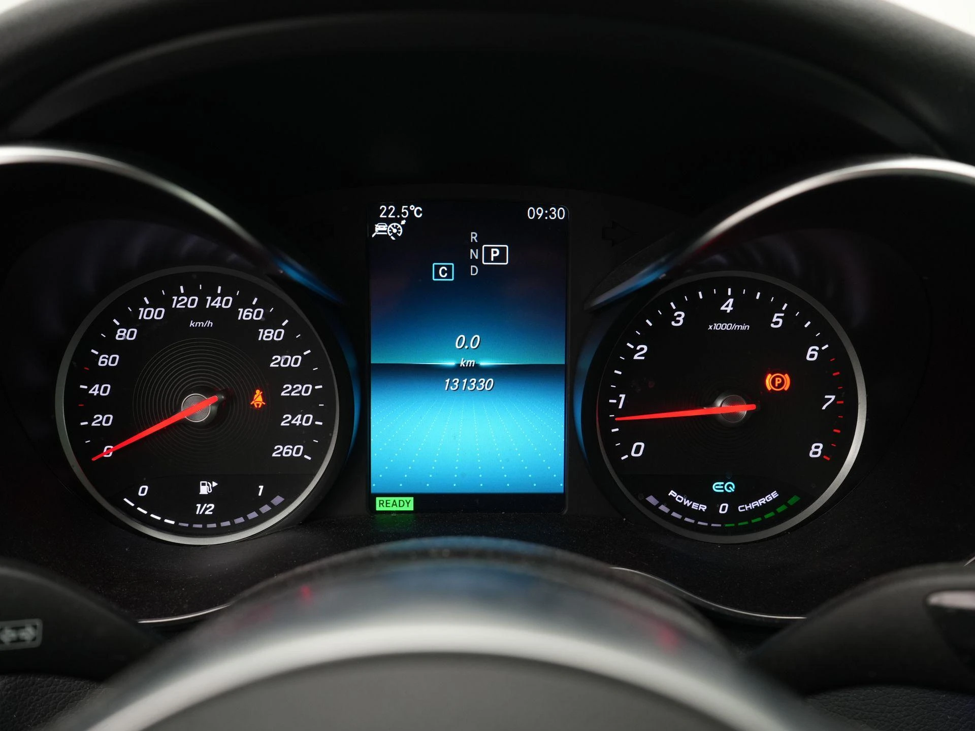Mercedes-Benz-C-Klasse-image-21