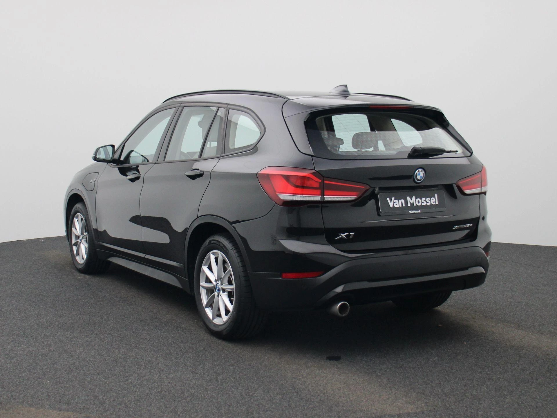 BMW X1 xDrive25e