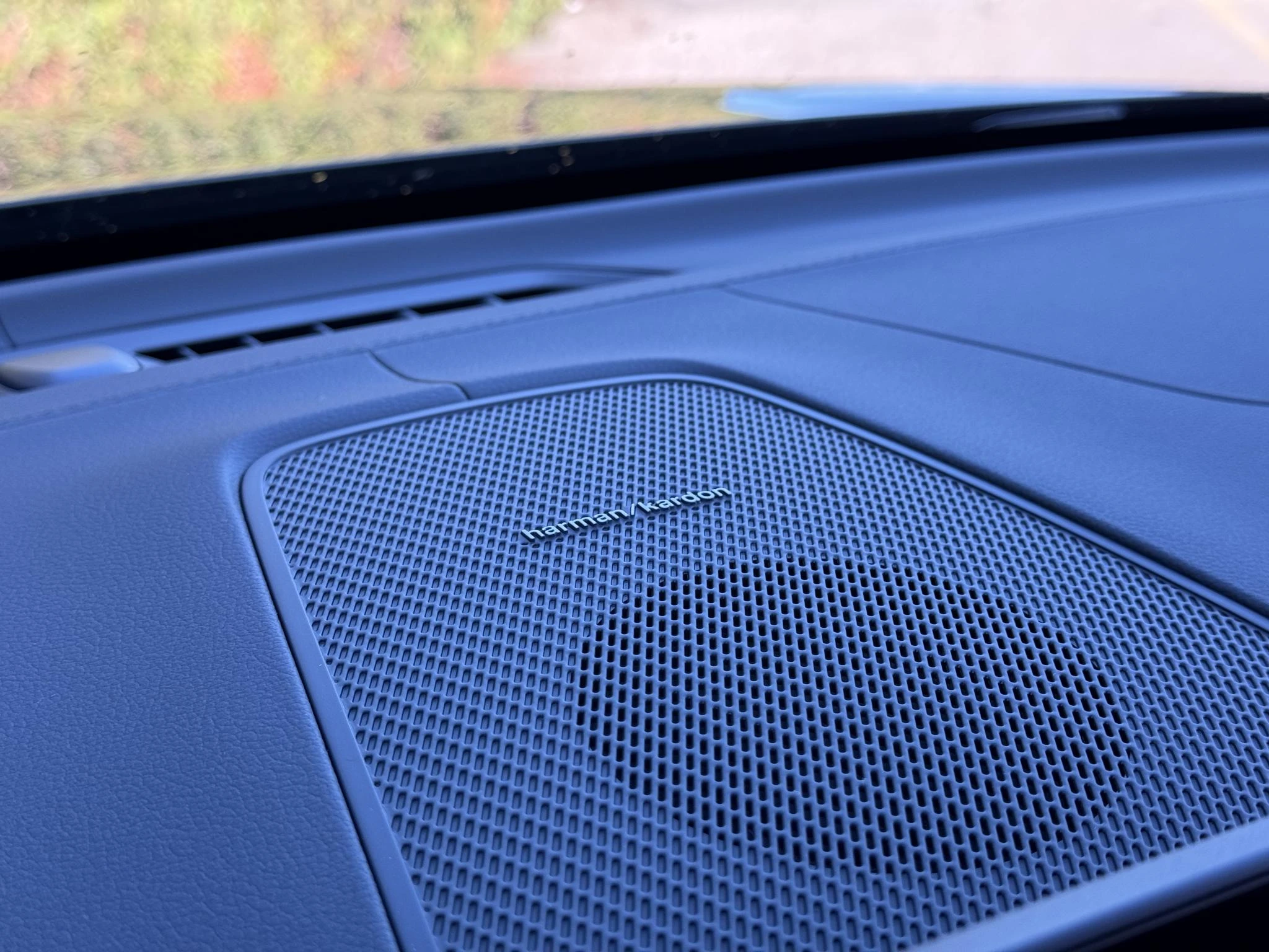 Volvo-XC60-image-18