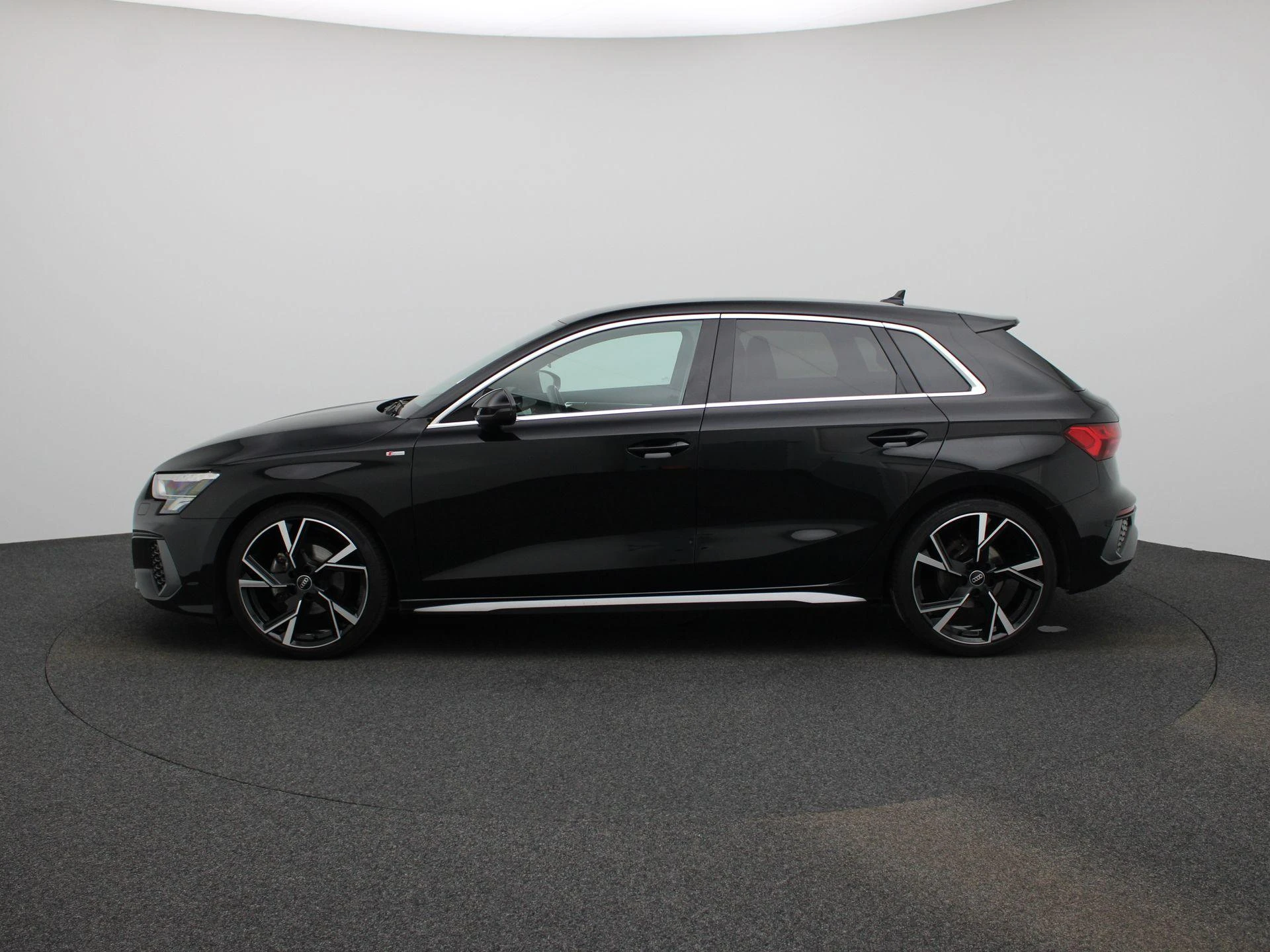 Audi-A3-image-5
