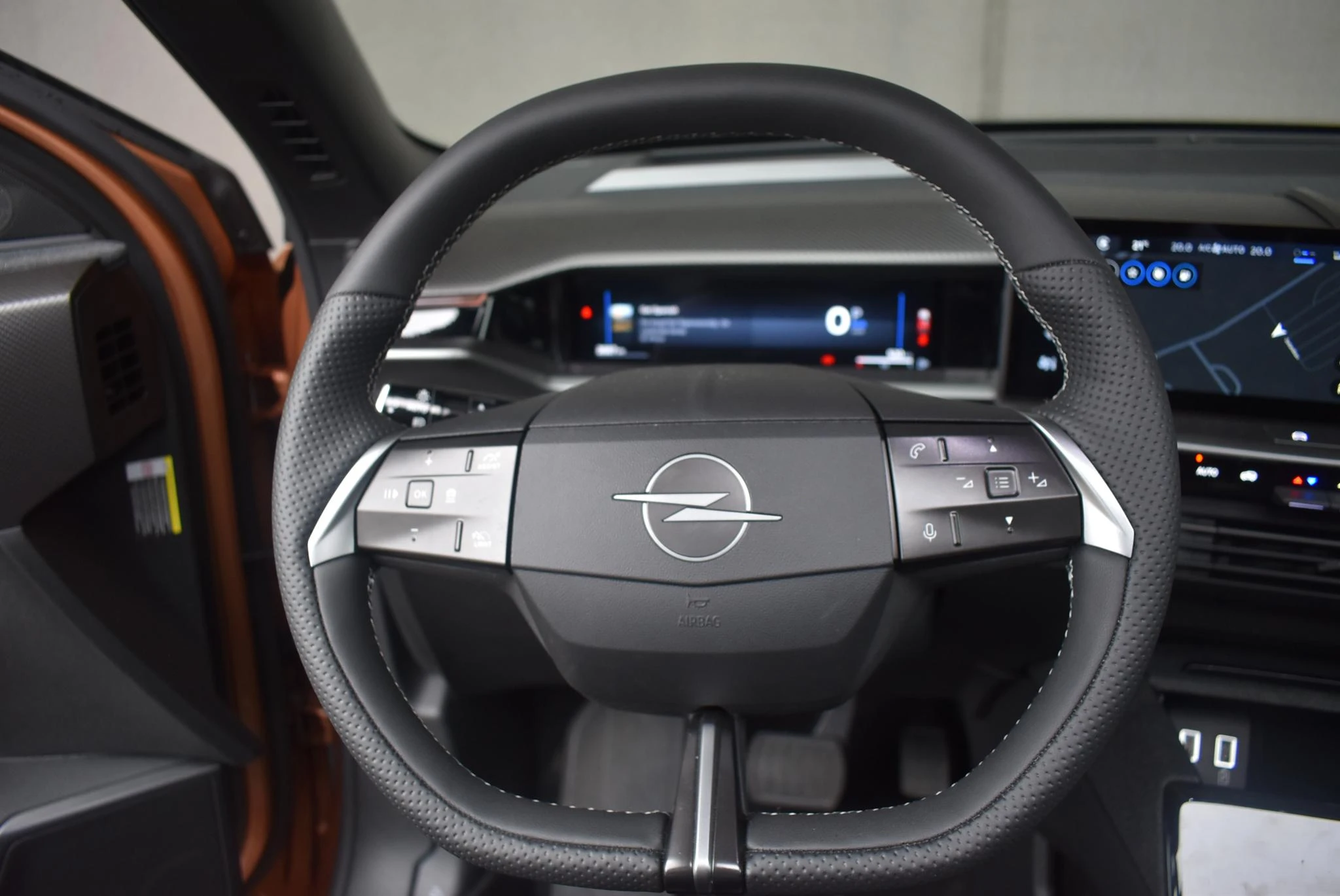Opel-Grandland-image-21