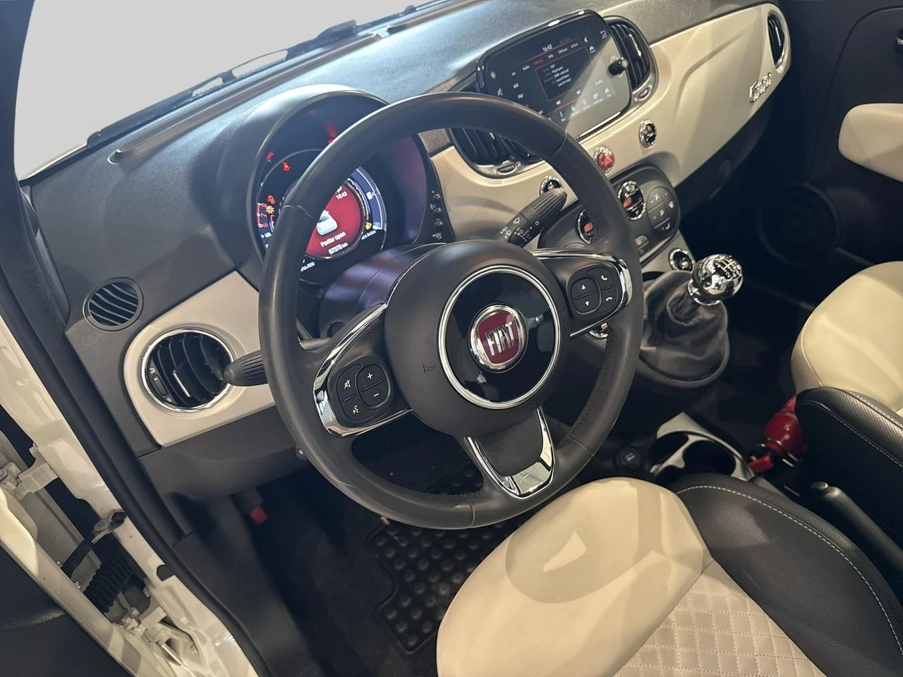 Fiat 500 1.0 Hybrid 70 Star