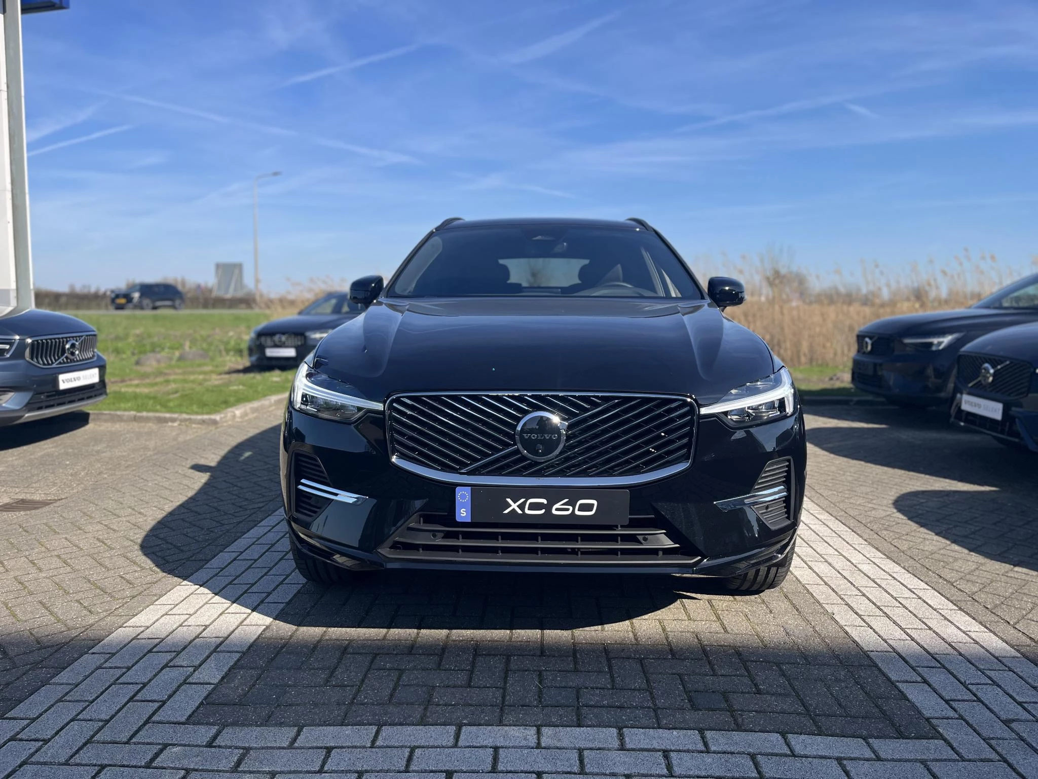 Volvo-XC60-image-20