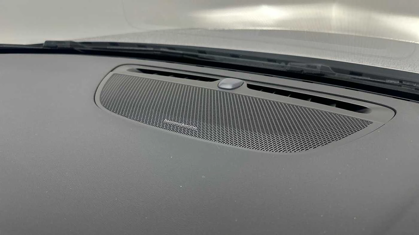 Volvo-V60-image-21