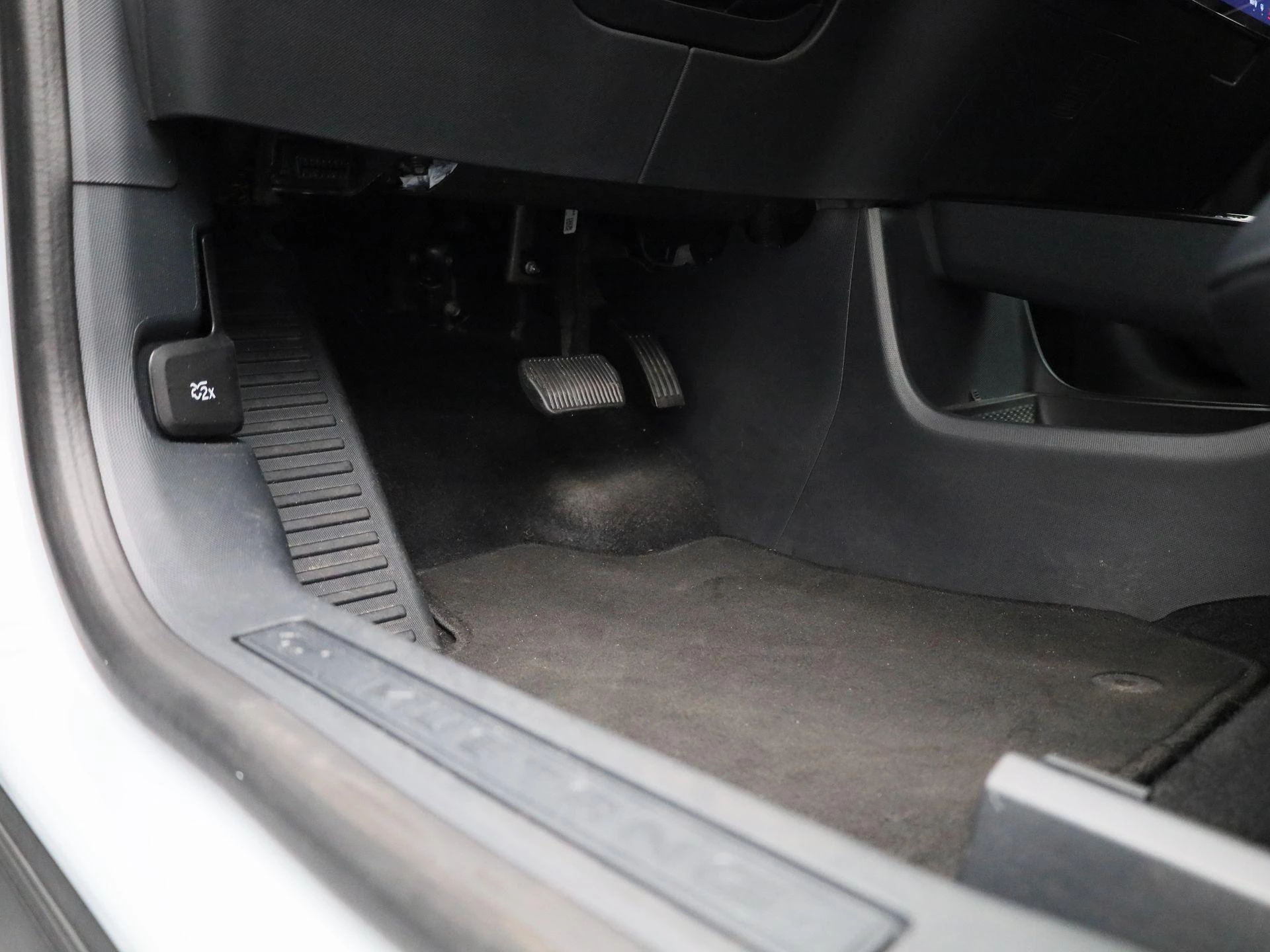 Ford Mustang Mach-E Extended RWD 98 kWh