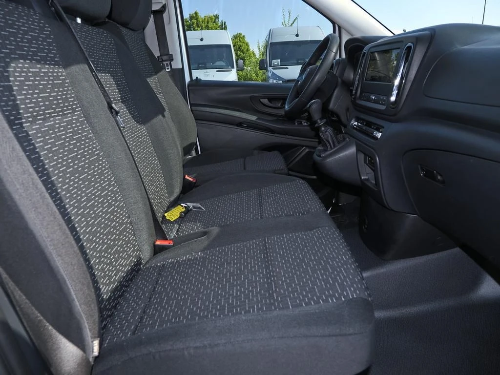 Mercedes-Benz-Vito 116-image-11
