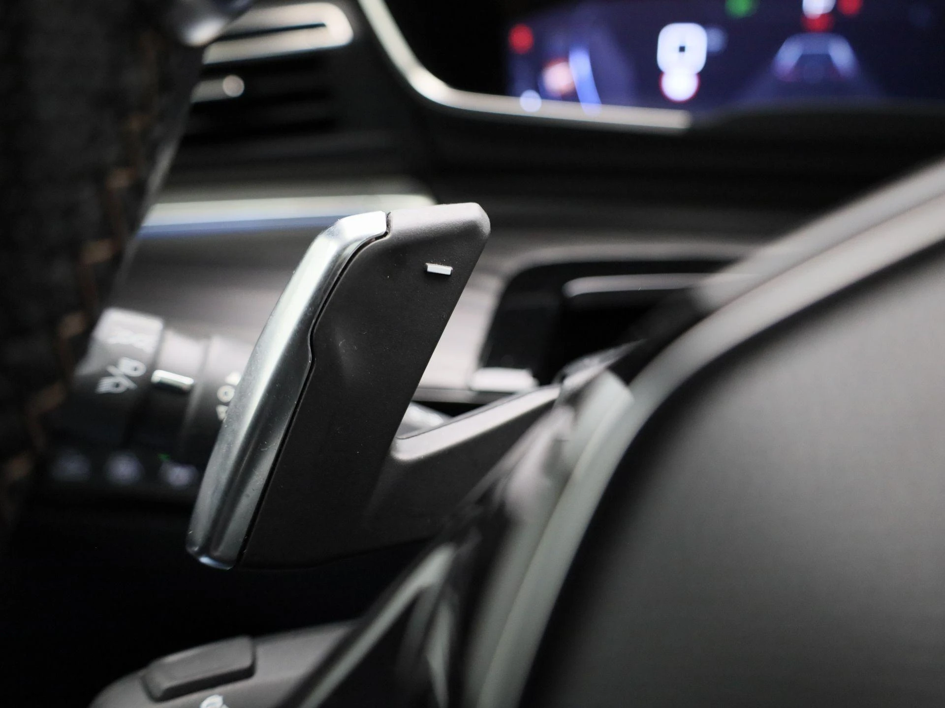 Peugeot-508-image-24