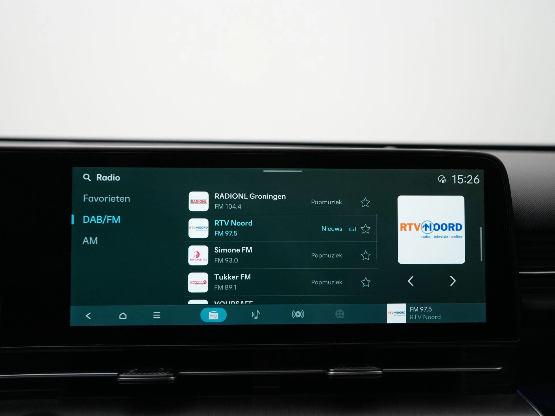 Hyundai Kona 1.6 GDI HEV Premium Sky