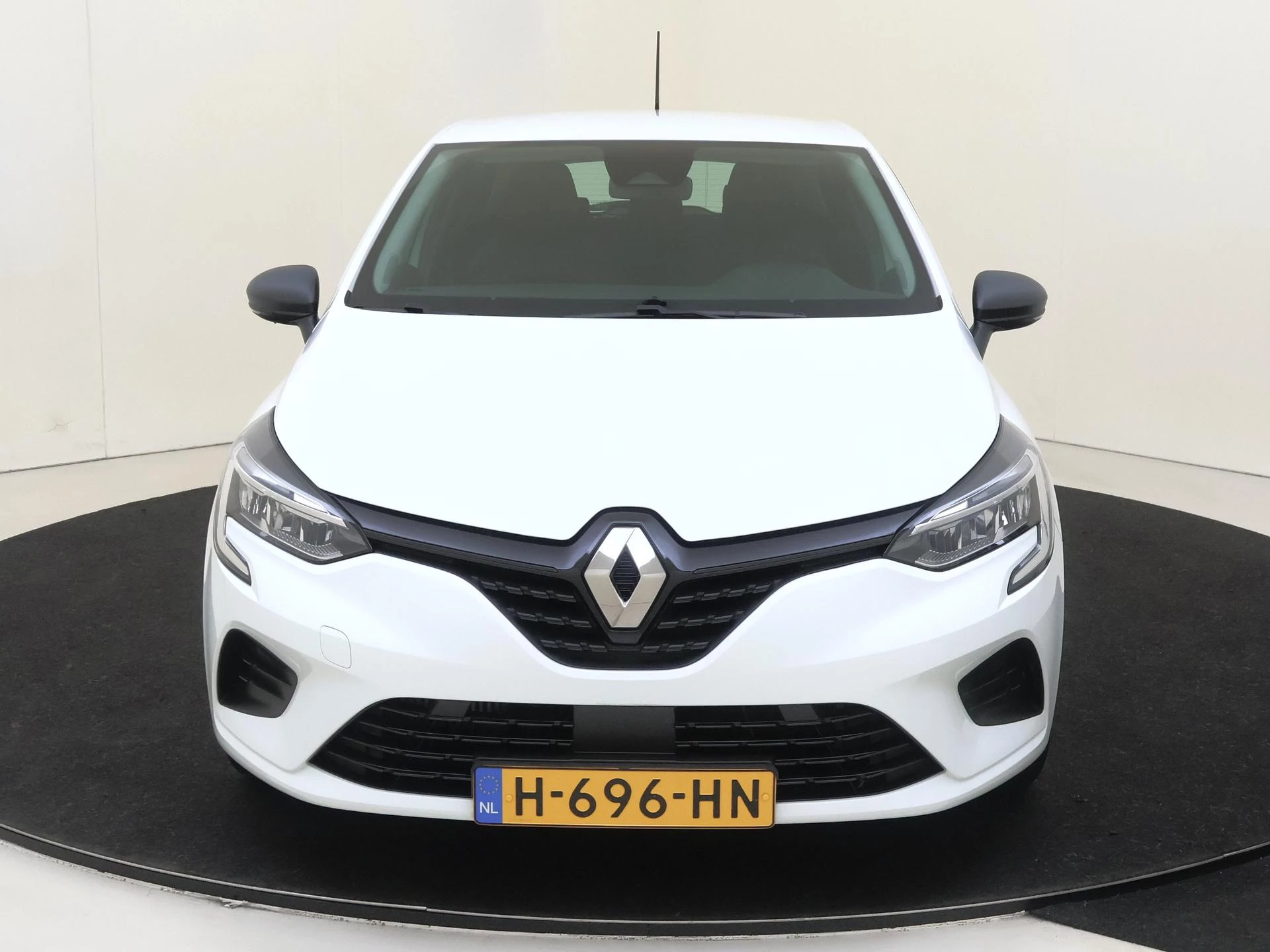 Renault-Clio-image-5