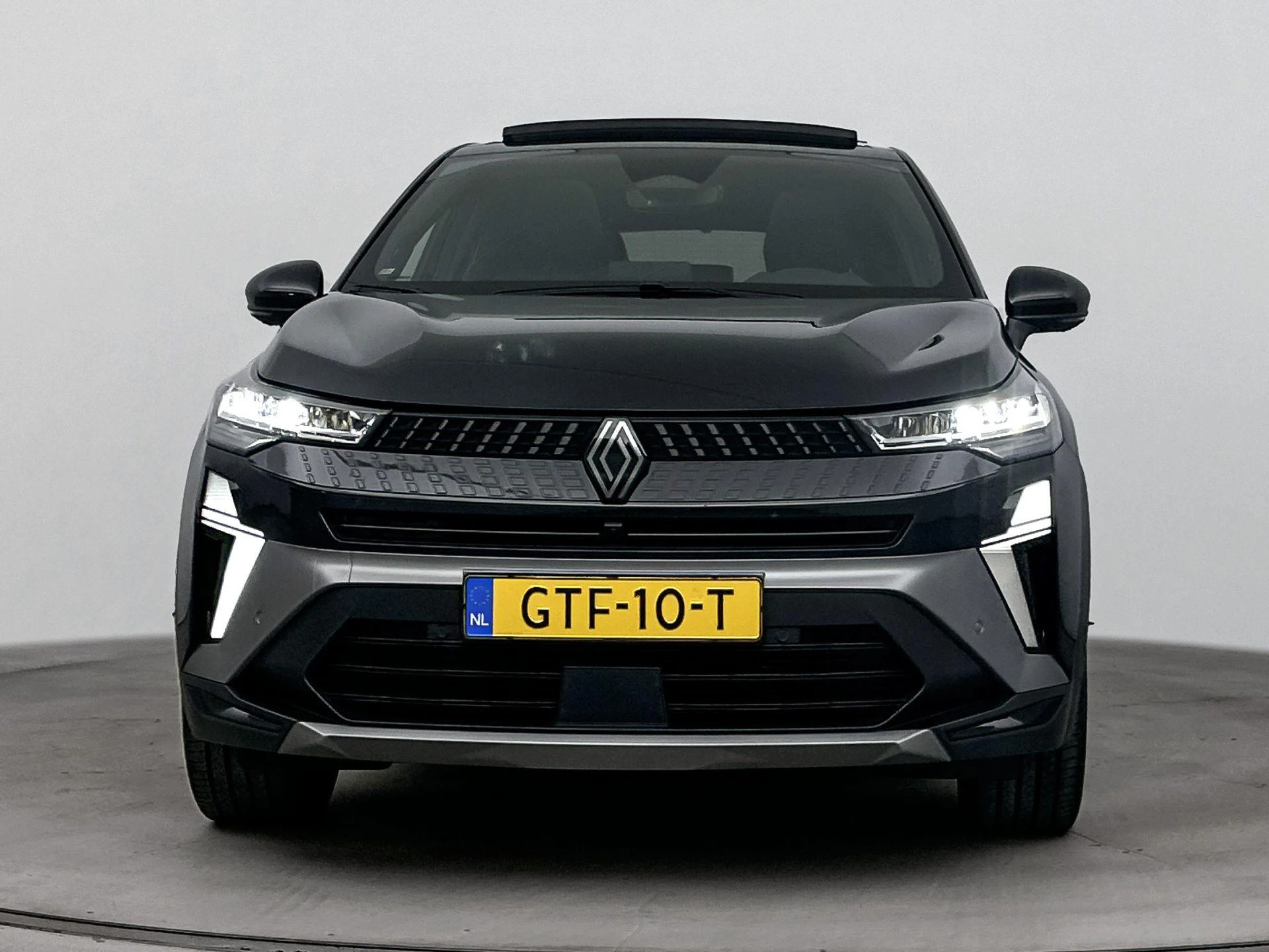 Renault-Captur-image-4