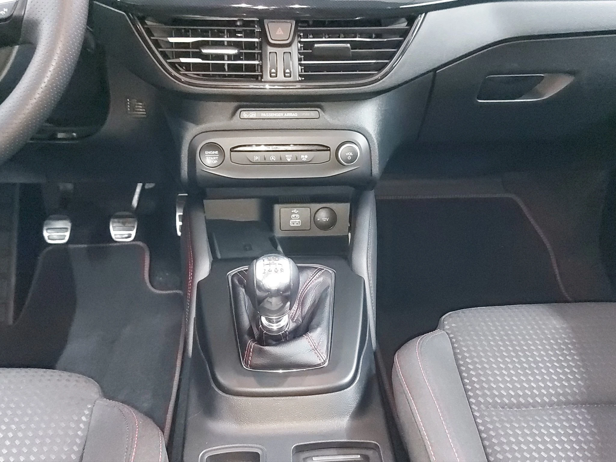 Ford-Focus-image-13