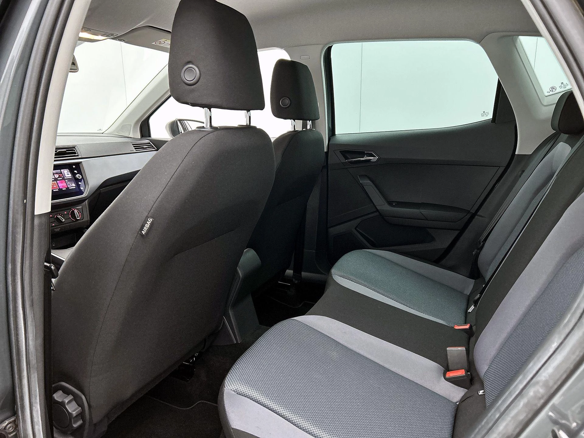 SEAT Arona 1.0 TSI Style Launch Edition