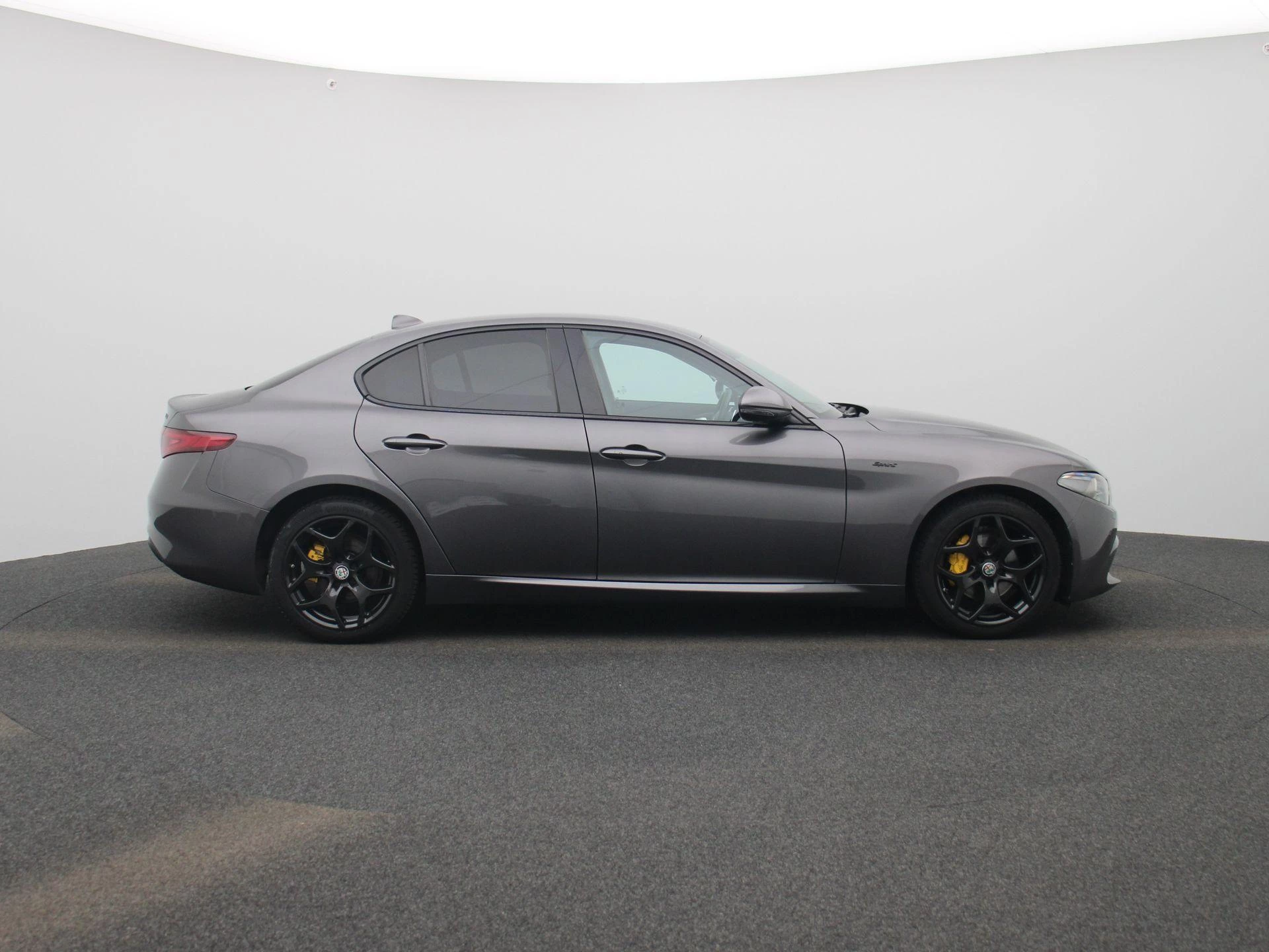 Alfa Romeo-Giulia-image-6