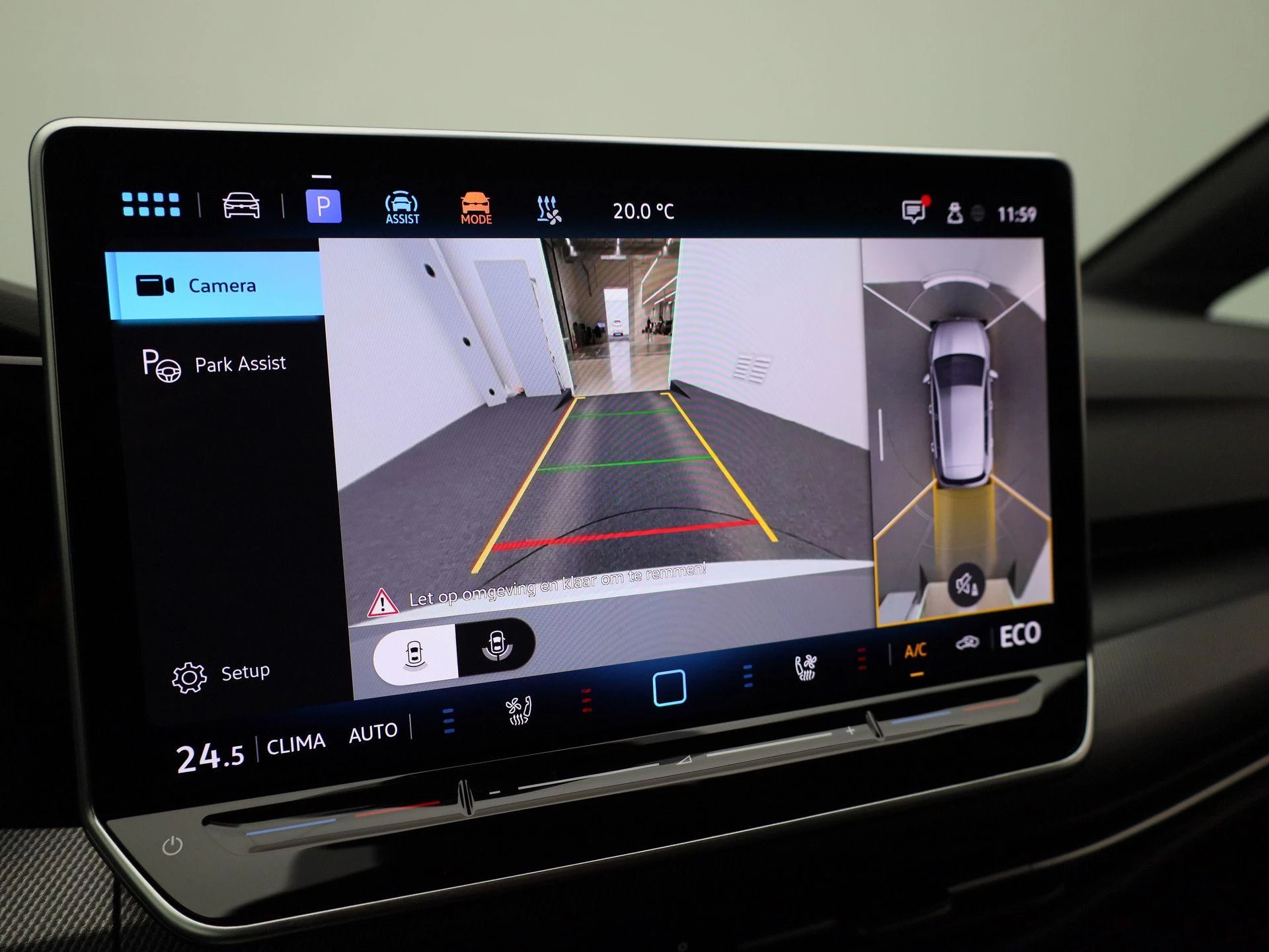 Volkswagen-Golf-image-25