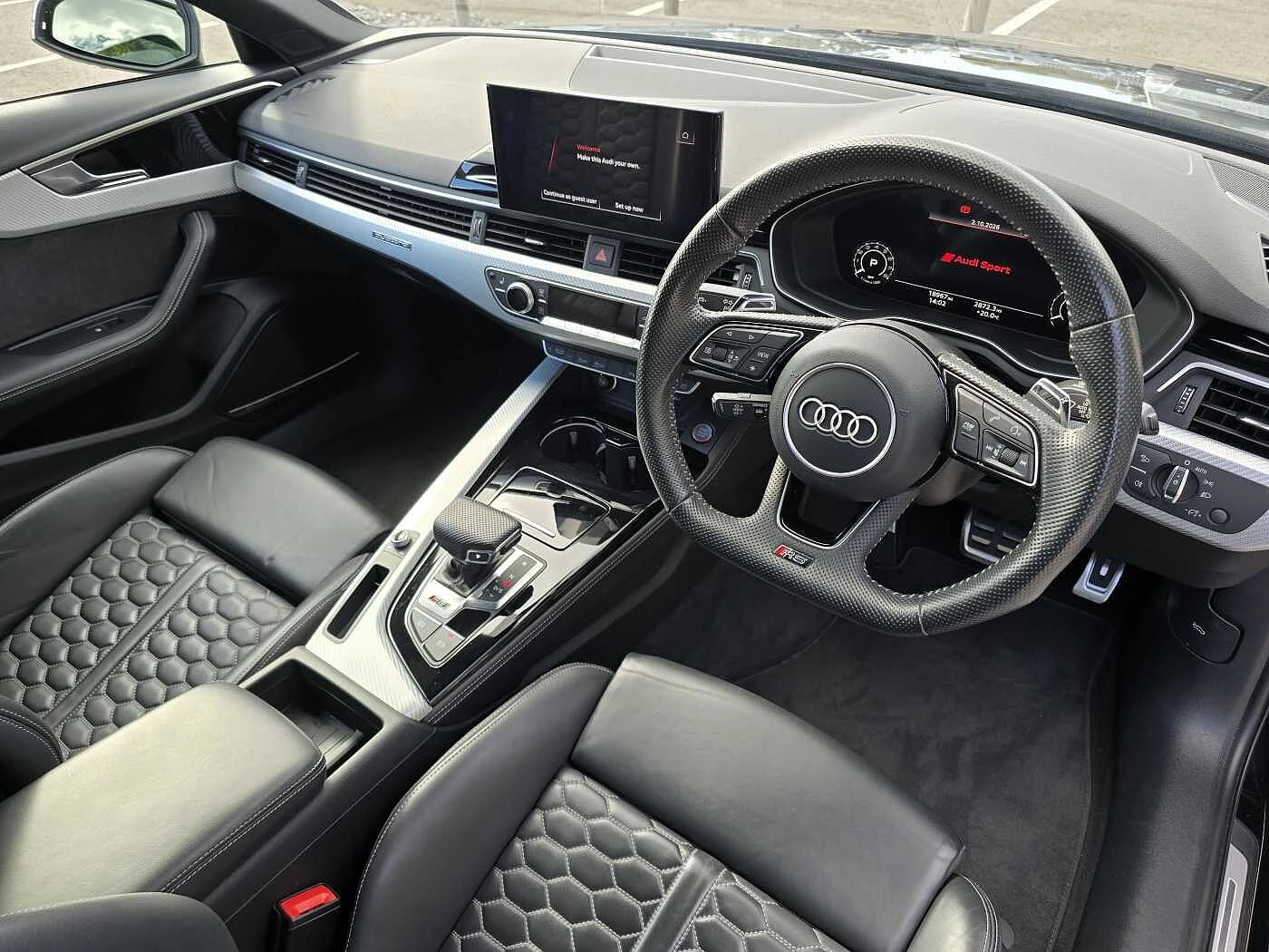 Audi-RS4-image-5