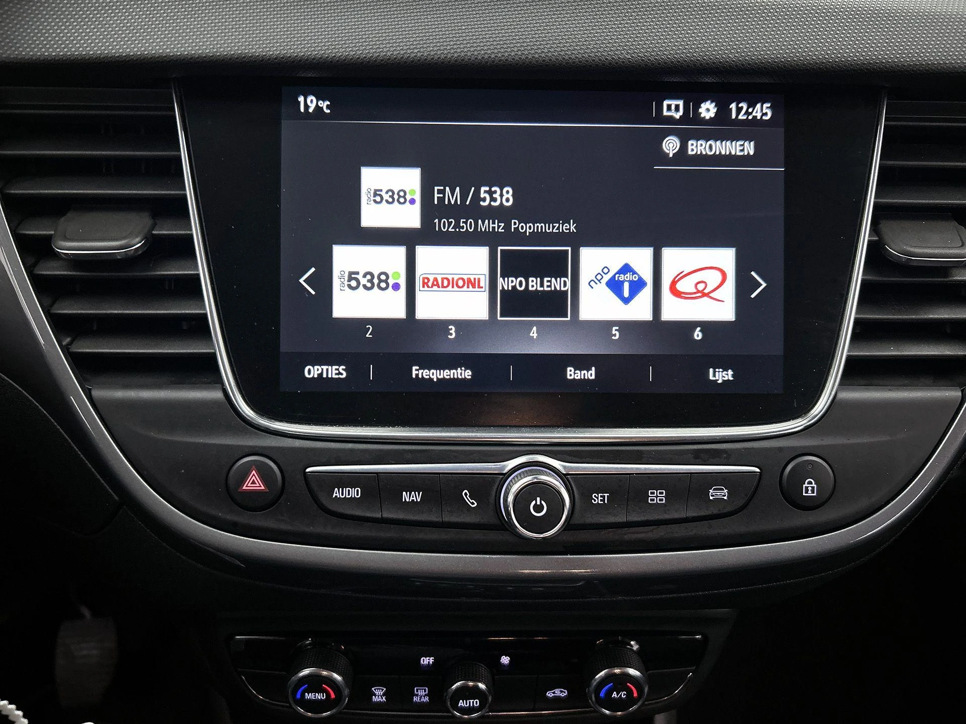 Opel-Crossland-image-6