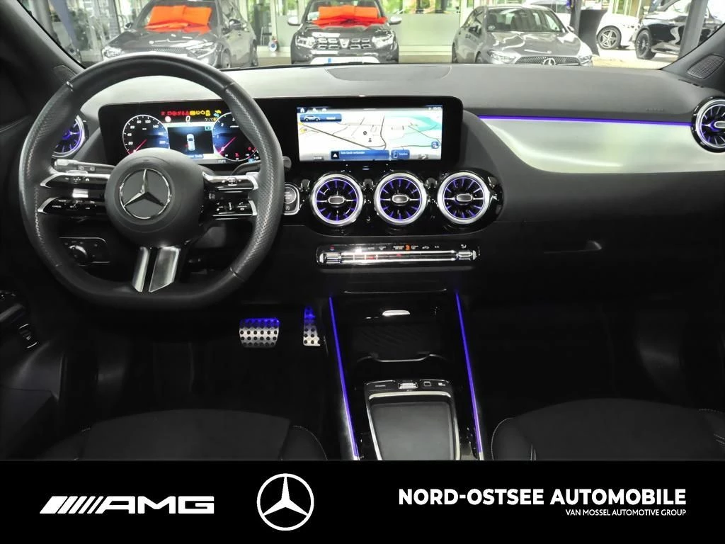 Mercedes-Benz GLA 200 d AMG ADV.+KAMERA PANO TEMPO AHK NIGHT AMG Line