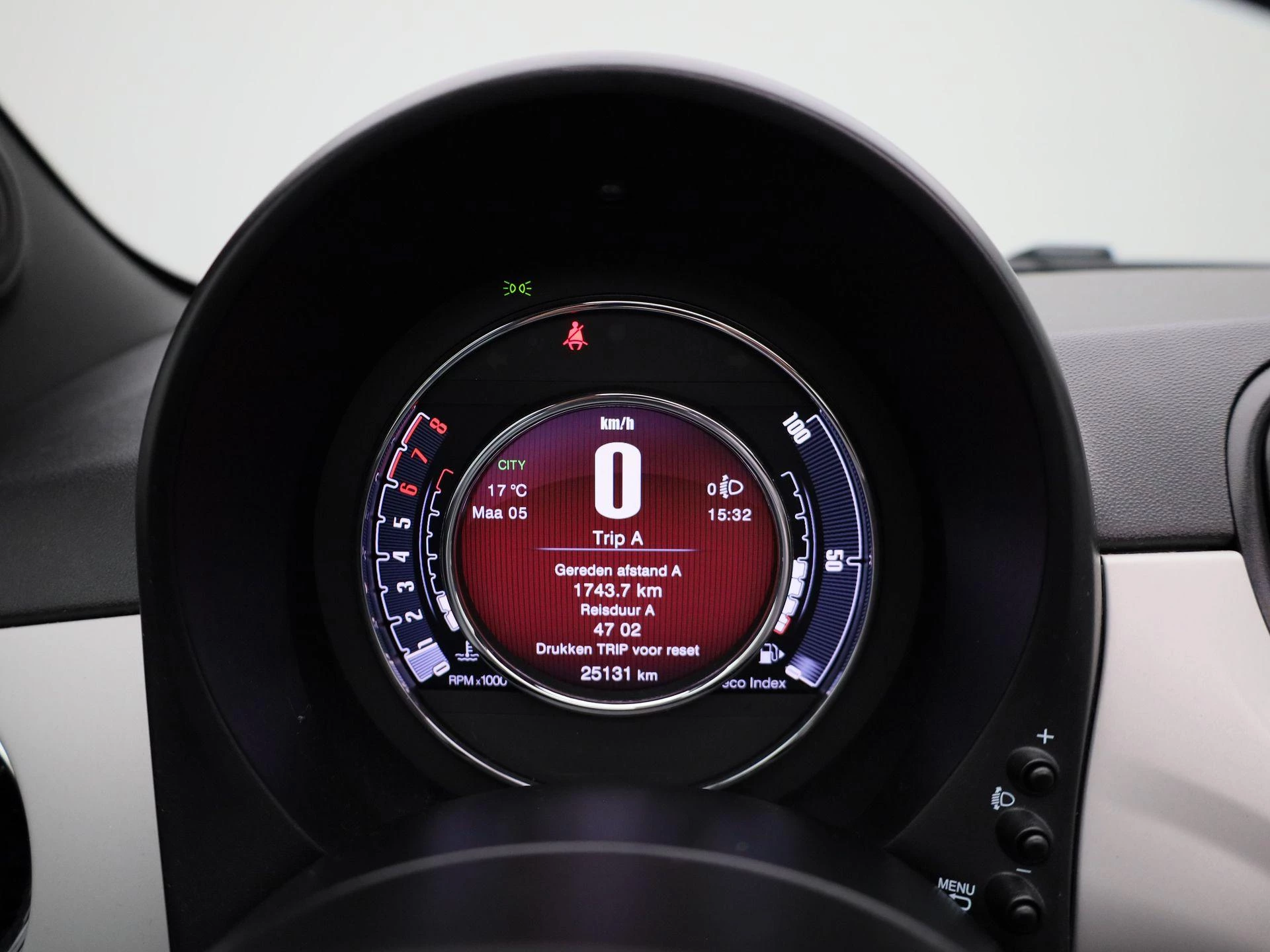 Fiat-500C-image-15
