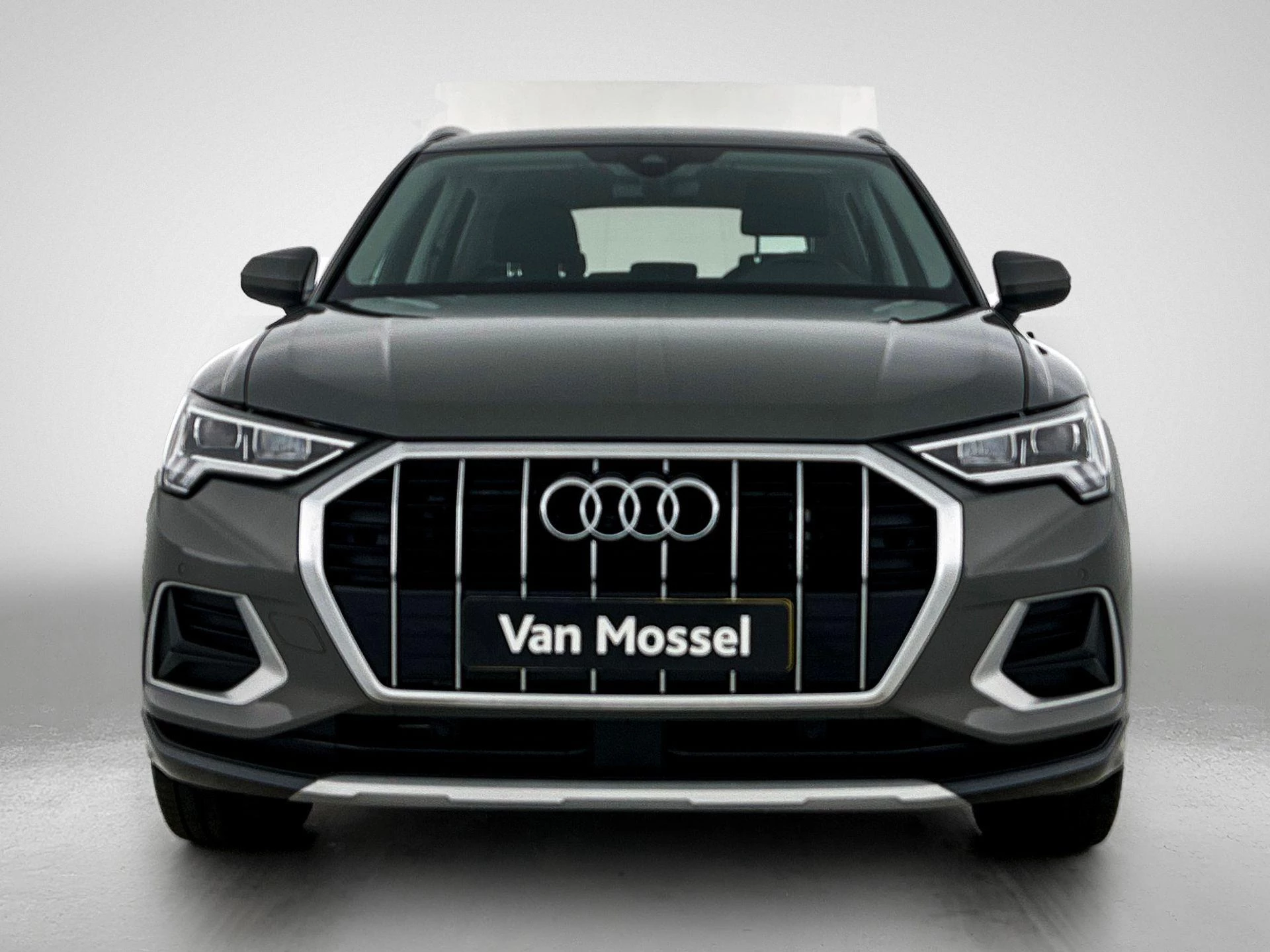 Audi-Q3-image-4