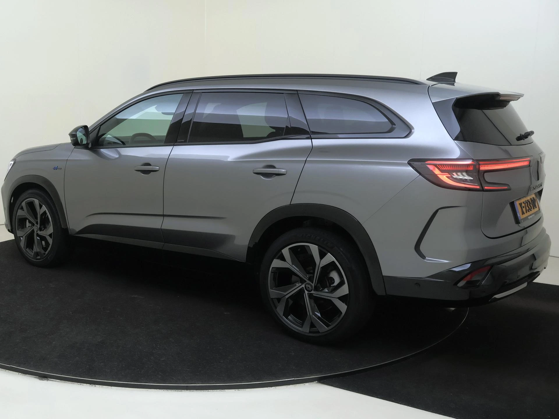 Renault-Espace-image-2