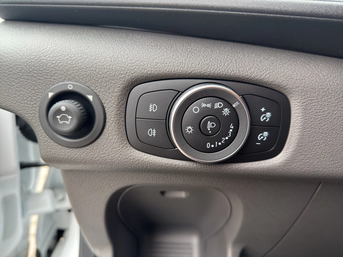 Ford-Transit-image-16