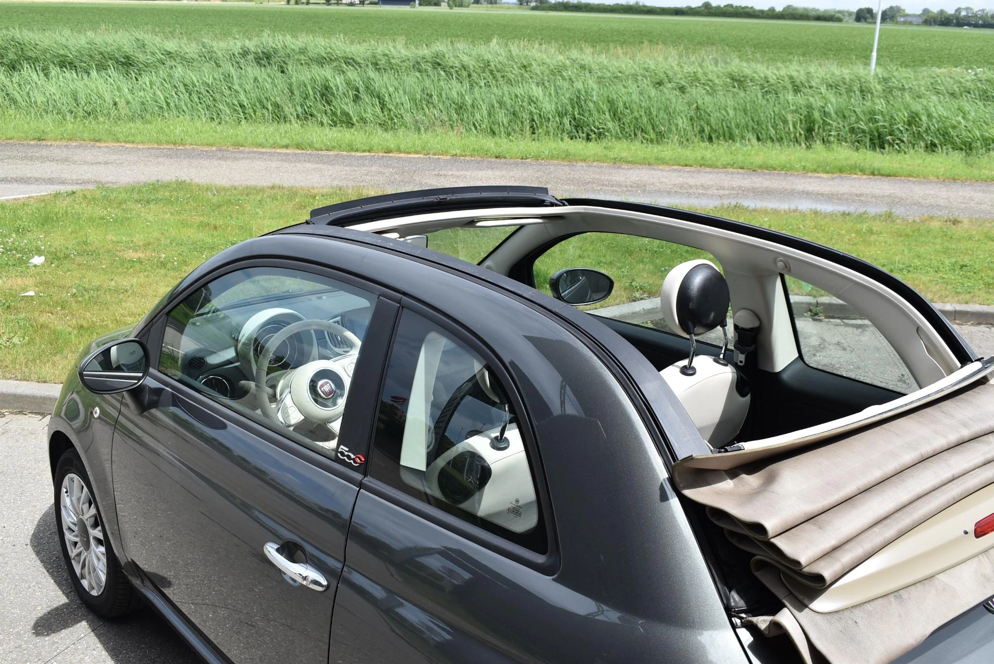 Fiat 500C 1.0 Hybrid Lounge