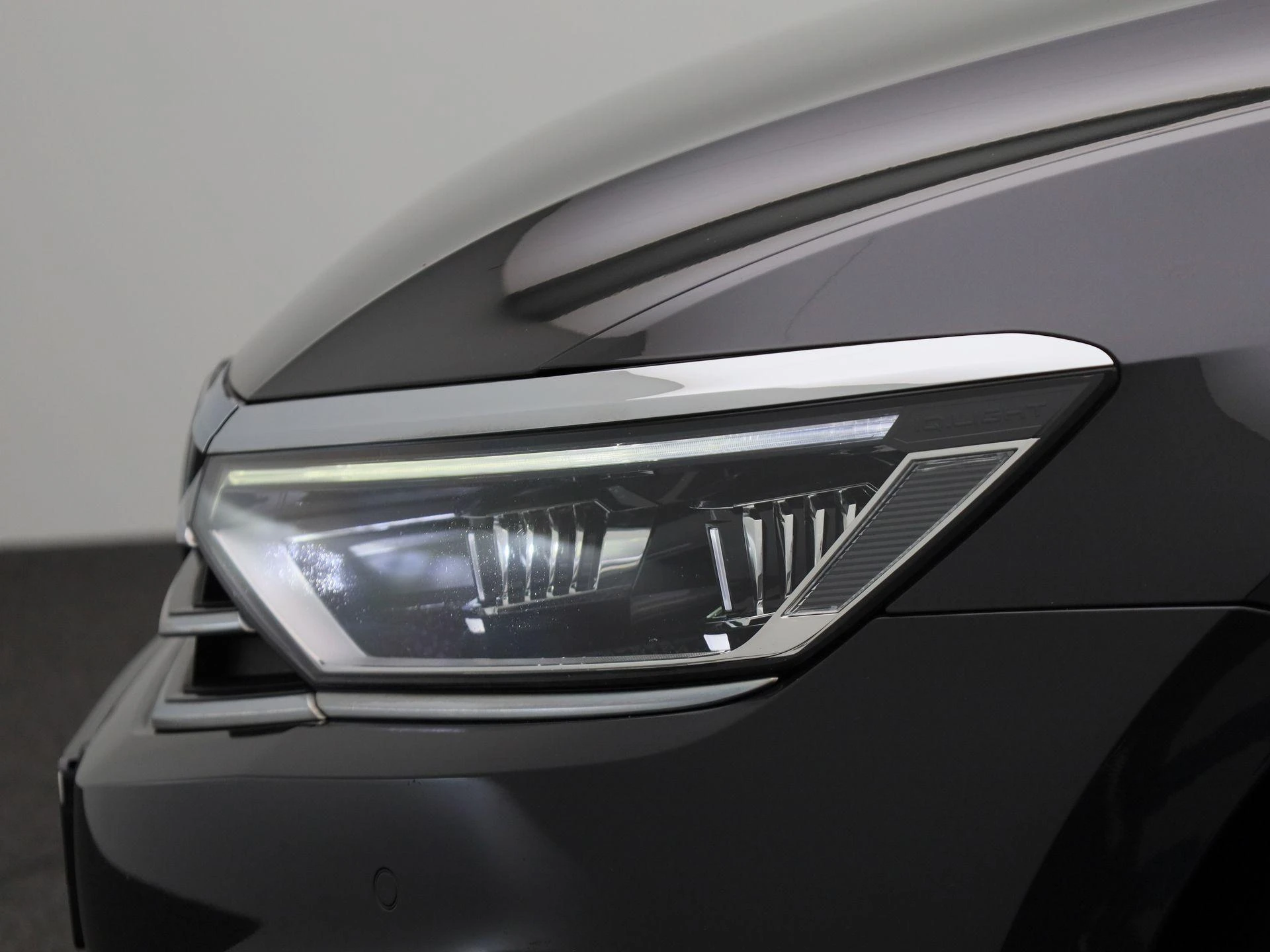 Volkswagen-Passat-image-15