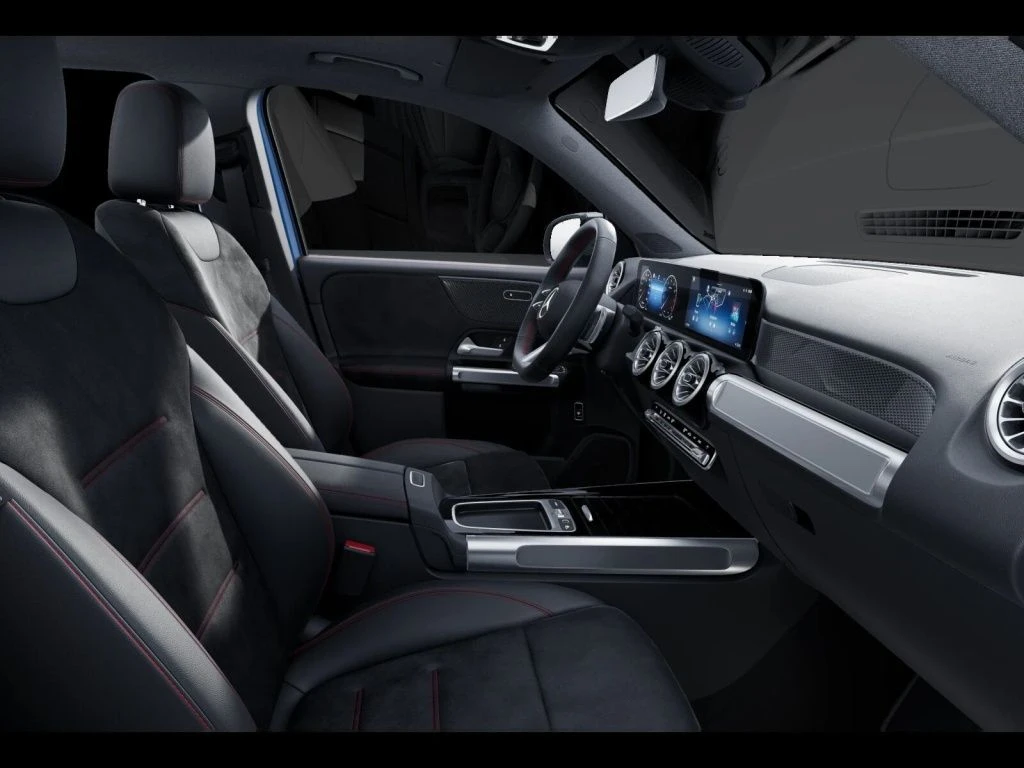 Mercedes-Benz-GLB 200-image-10