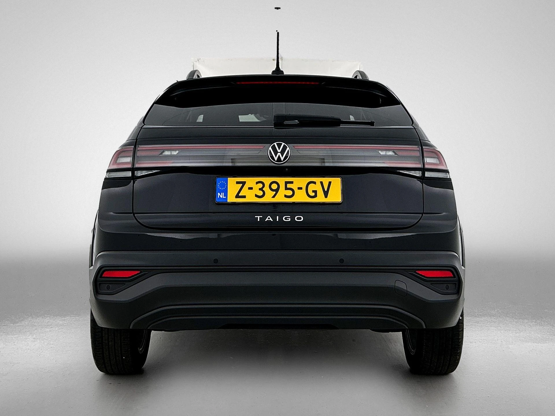 Volkswagen-Taigo-image-2
