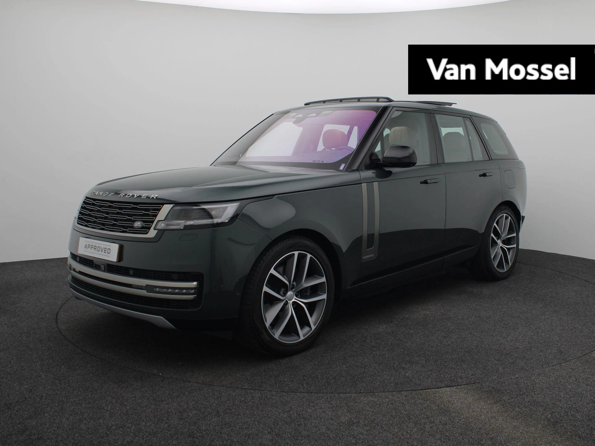 Land Rover-Range Rover-image-0