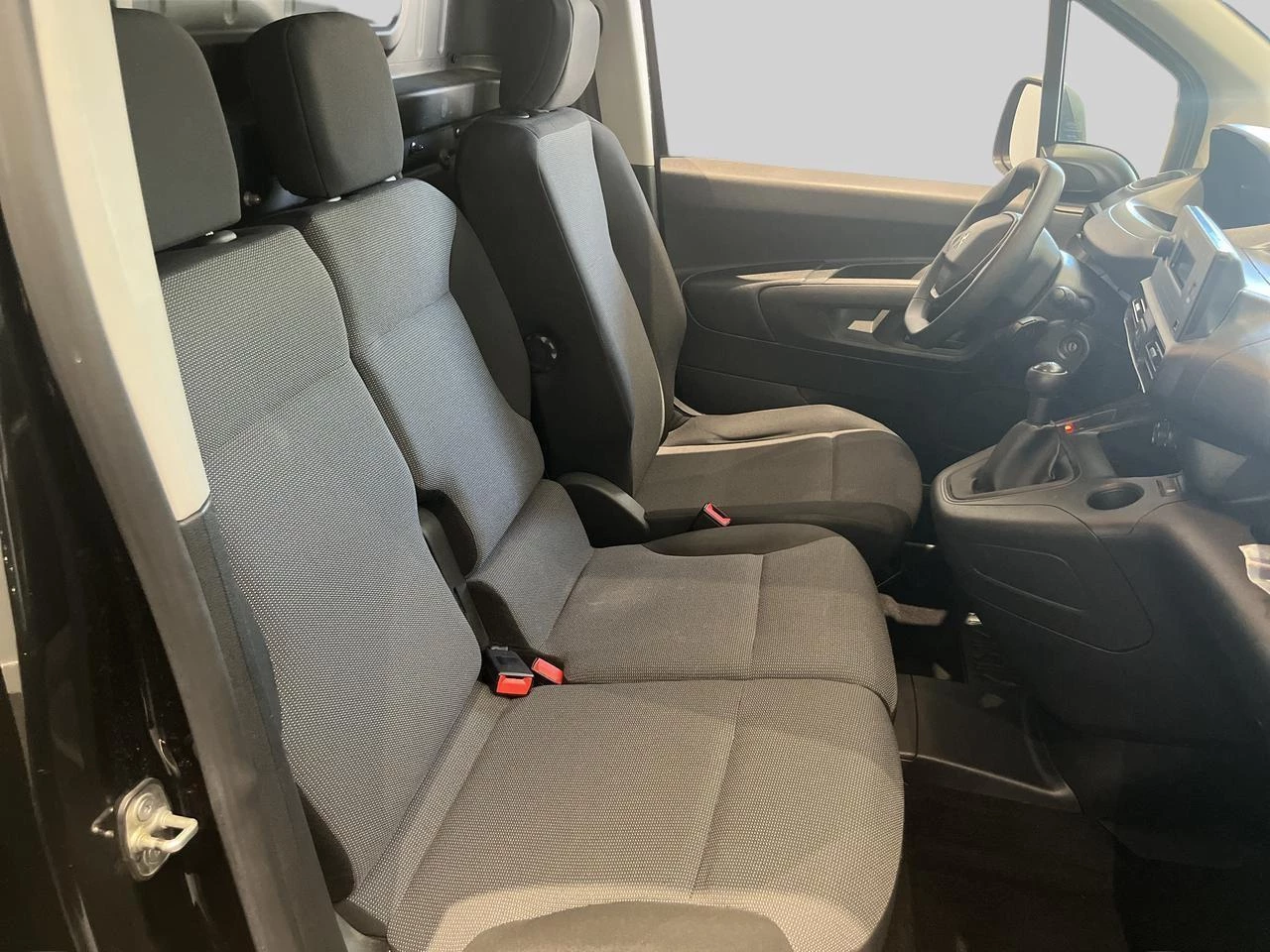 Peugeot Partner 1.6 BlueHDi 100 L1H1 73kW S/S Pro