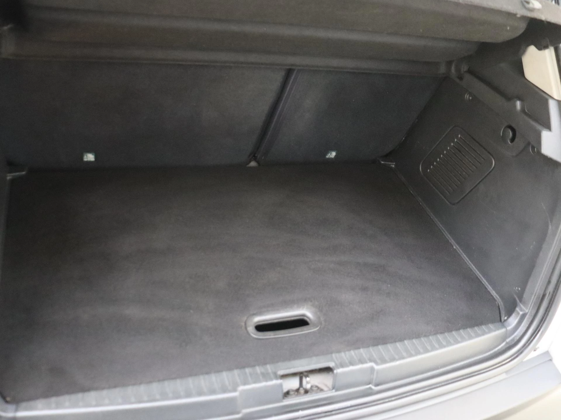 Renault-Captur-image-27