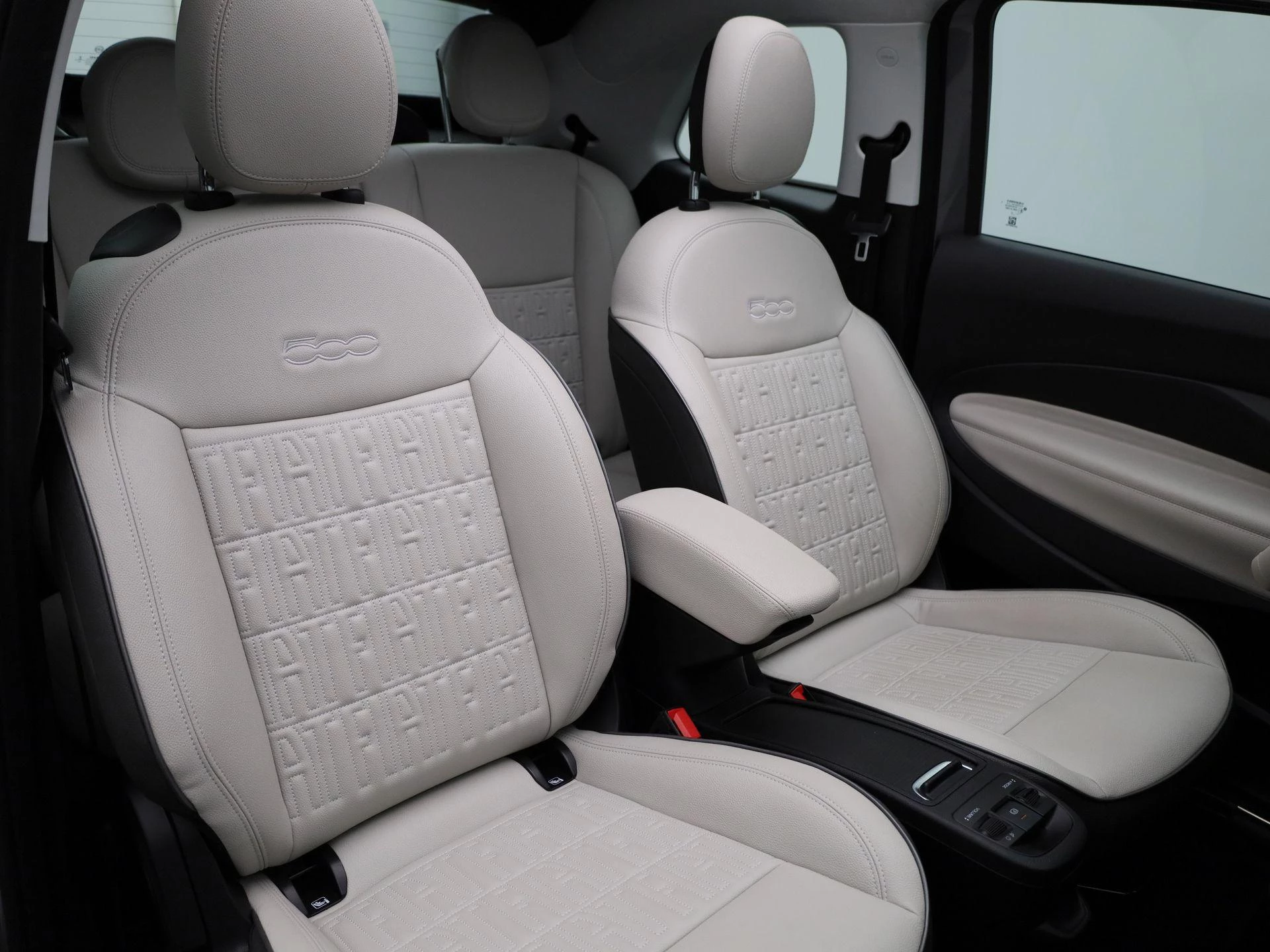 Fiat 500C La Prima by Bocelli 42 kWh