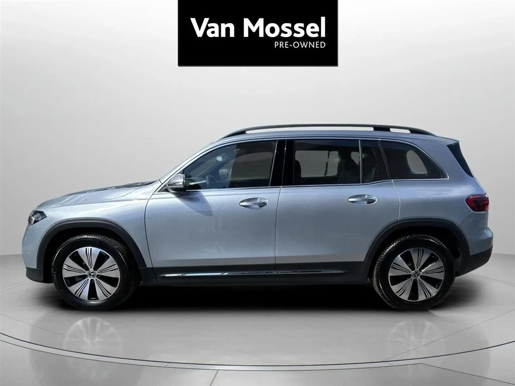 Mercedes-Benz-EQB-image-7