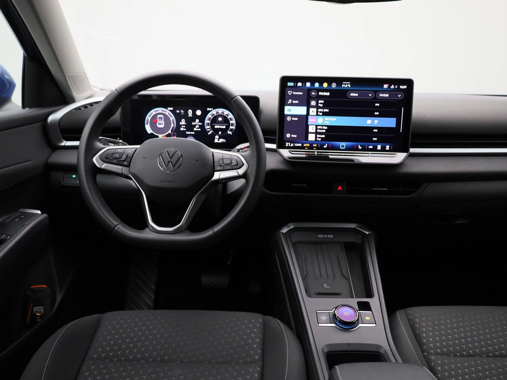 Volkswagen T-Roc 1.5 eTsi Life First Edition 116 PK|