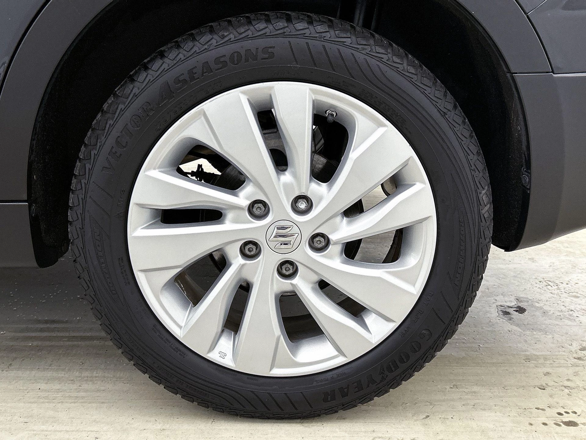 Suzuki-S-Cross-image-9
