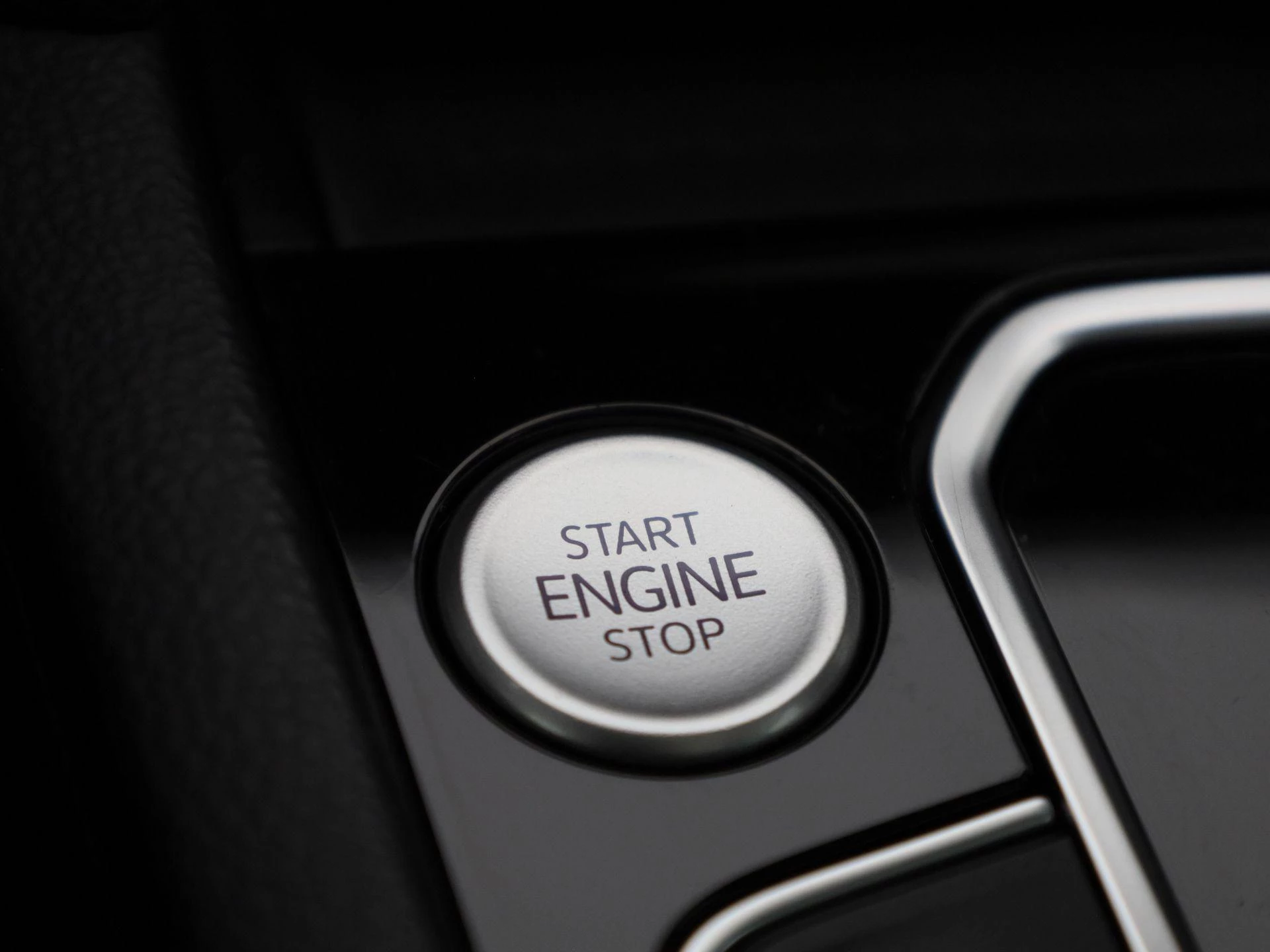 Volkswagen-Passat-image-29