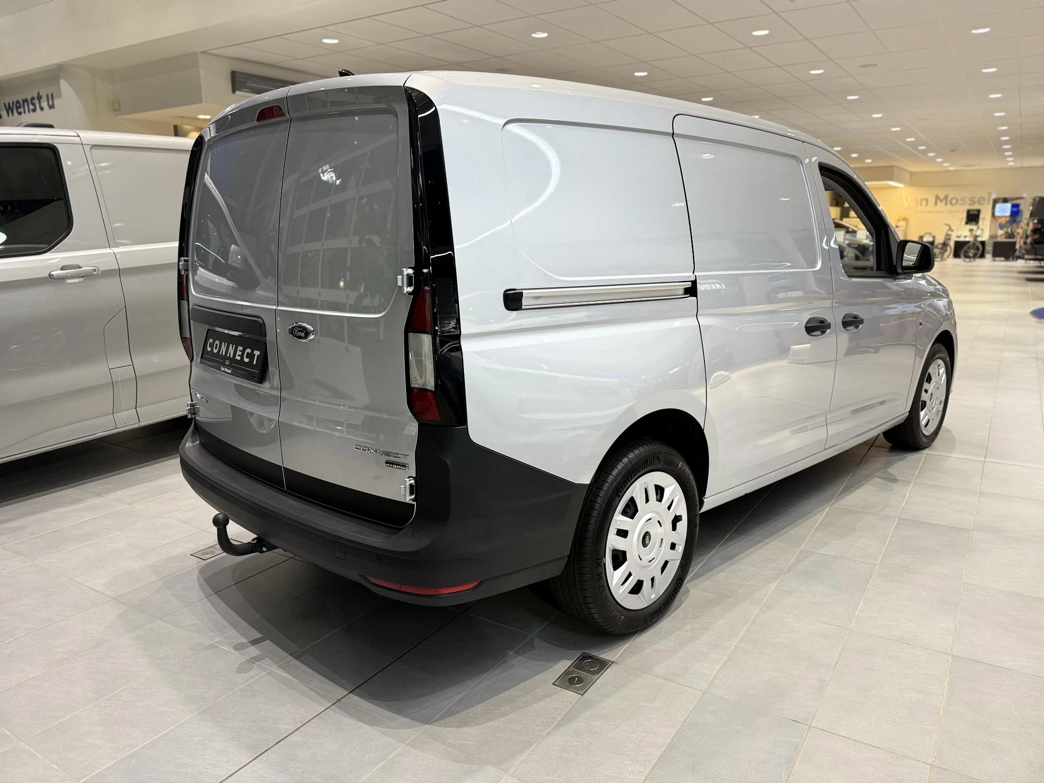 Ford-Transit Connect-image-4