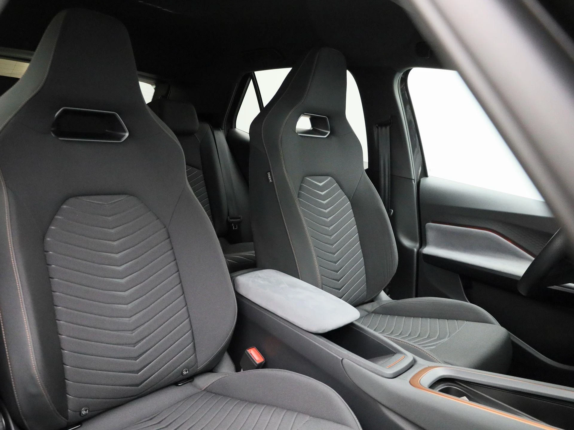 CUPRA-Born-image-39